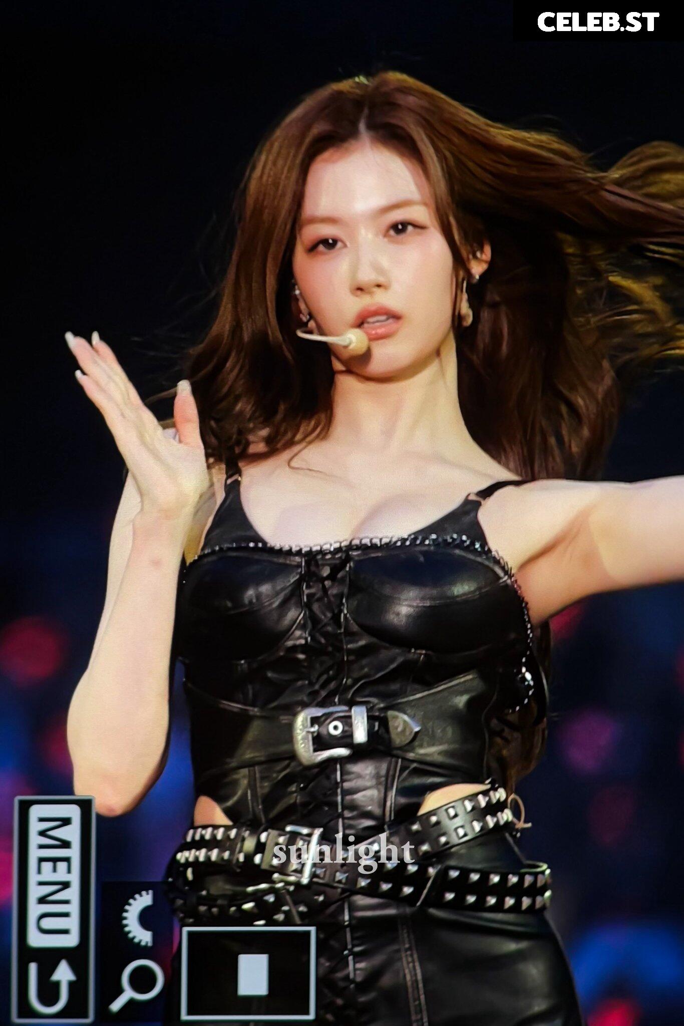 Minatozaki Sana (TWICE) Image 23683283