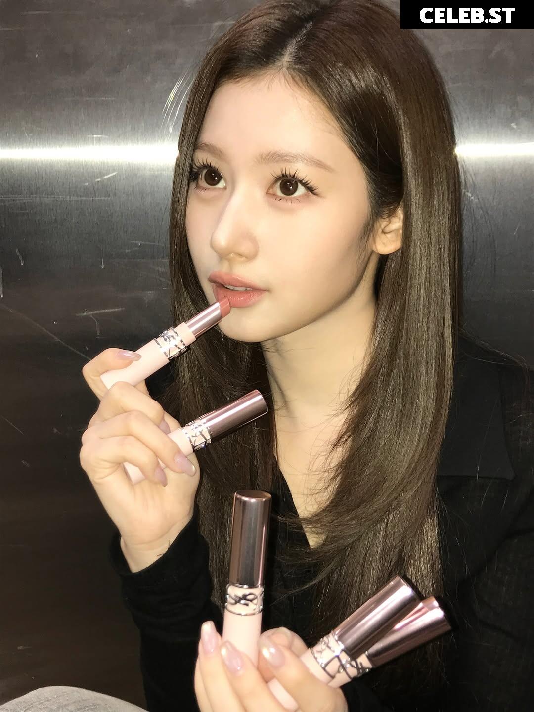 Minatozaki Sana (TWICE) Image 23683202