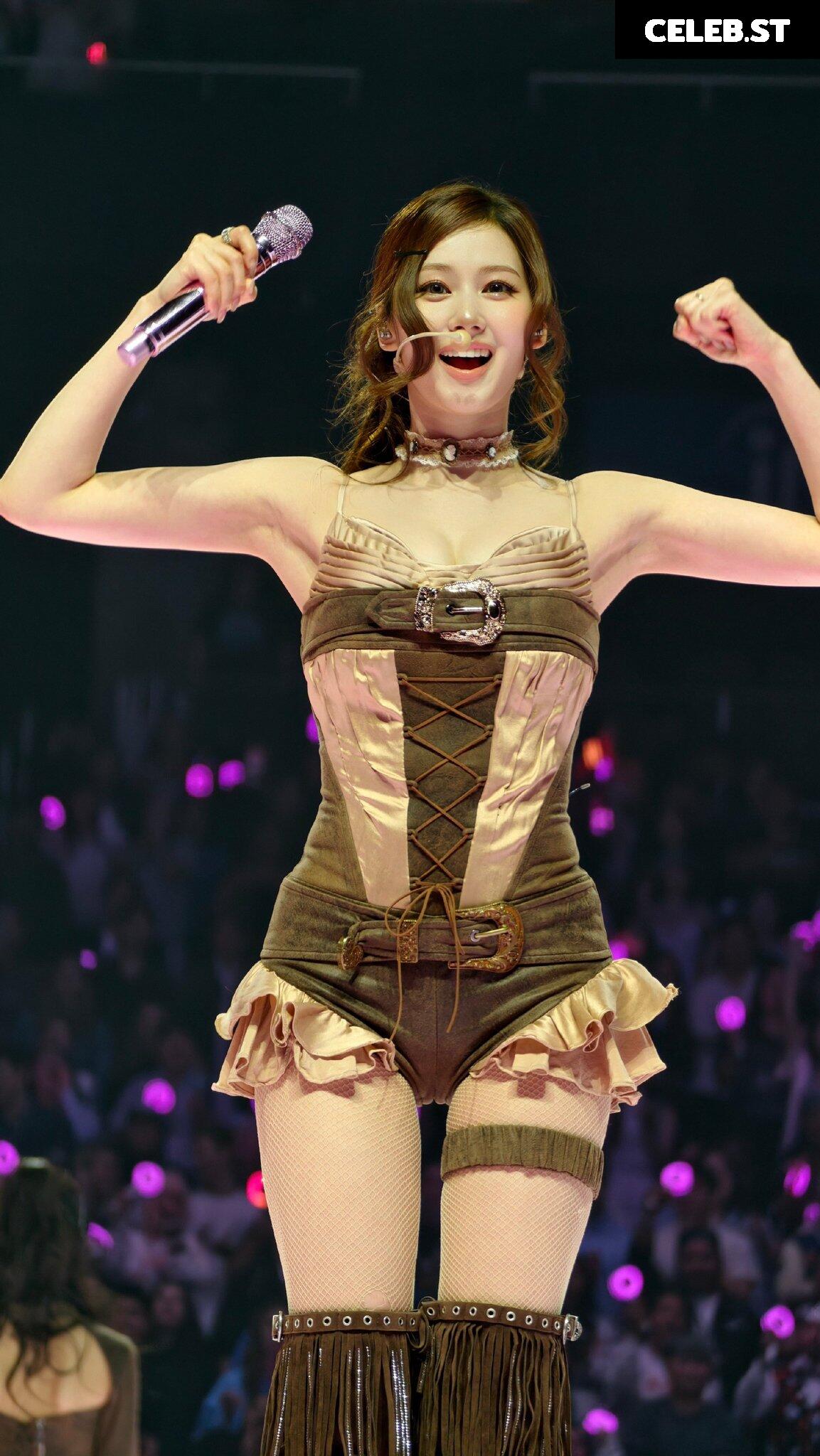 Minatozaki Sana (TWICE) Image 23683239