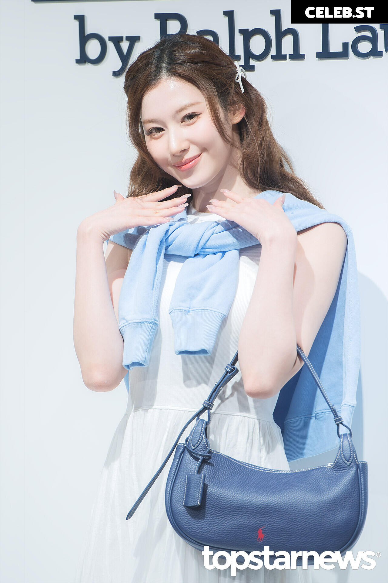 Minatozaki Sana (TWICE) Image 23683259