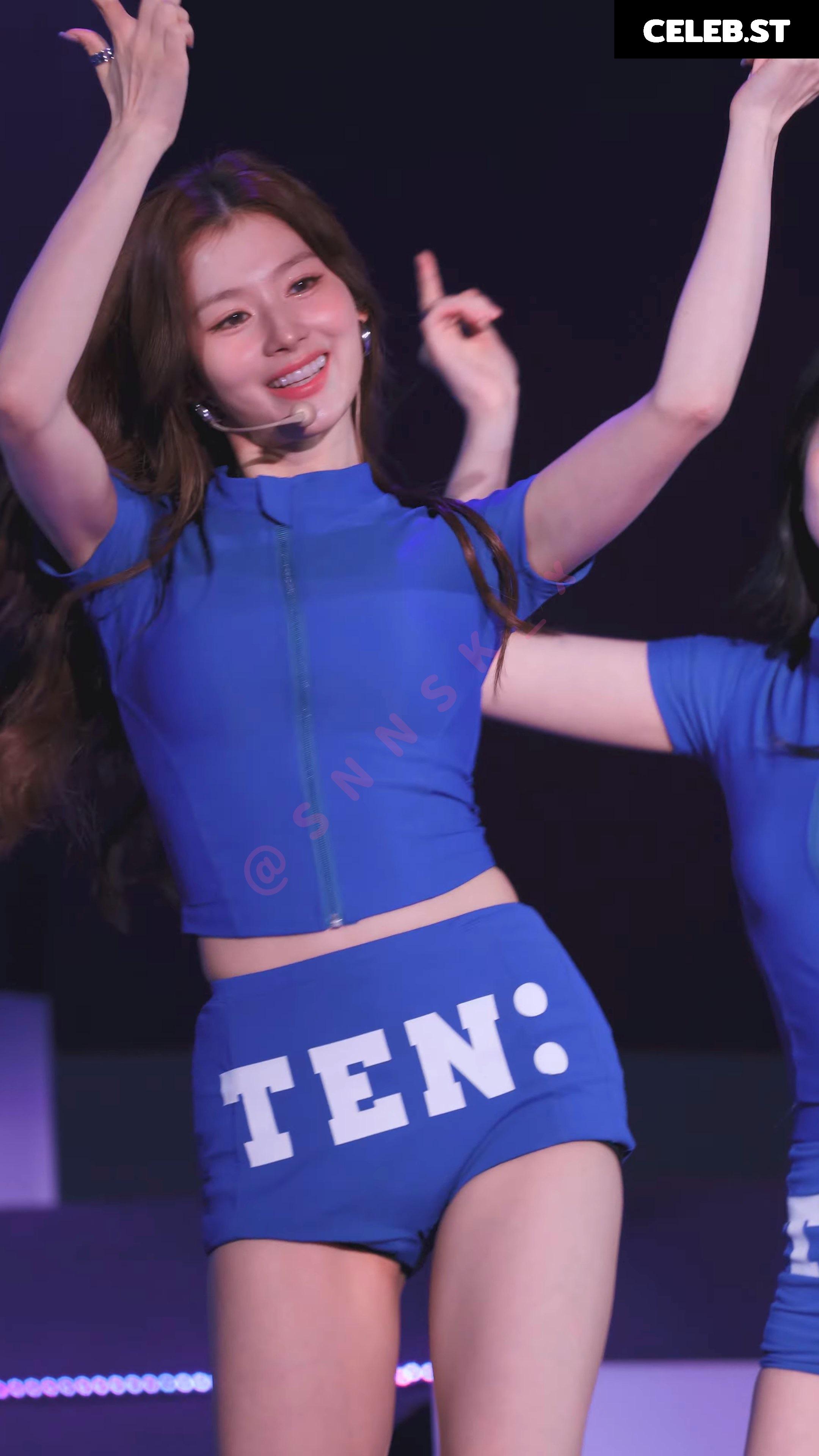 Minatozaki Sana (TWICE) Image 23682940