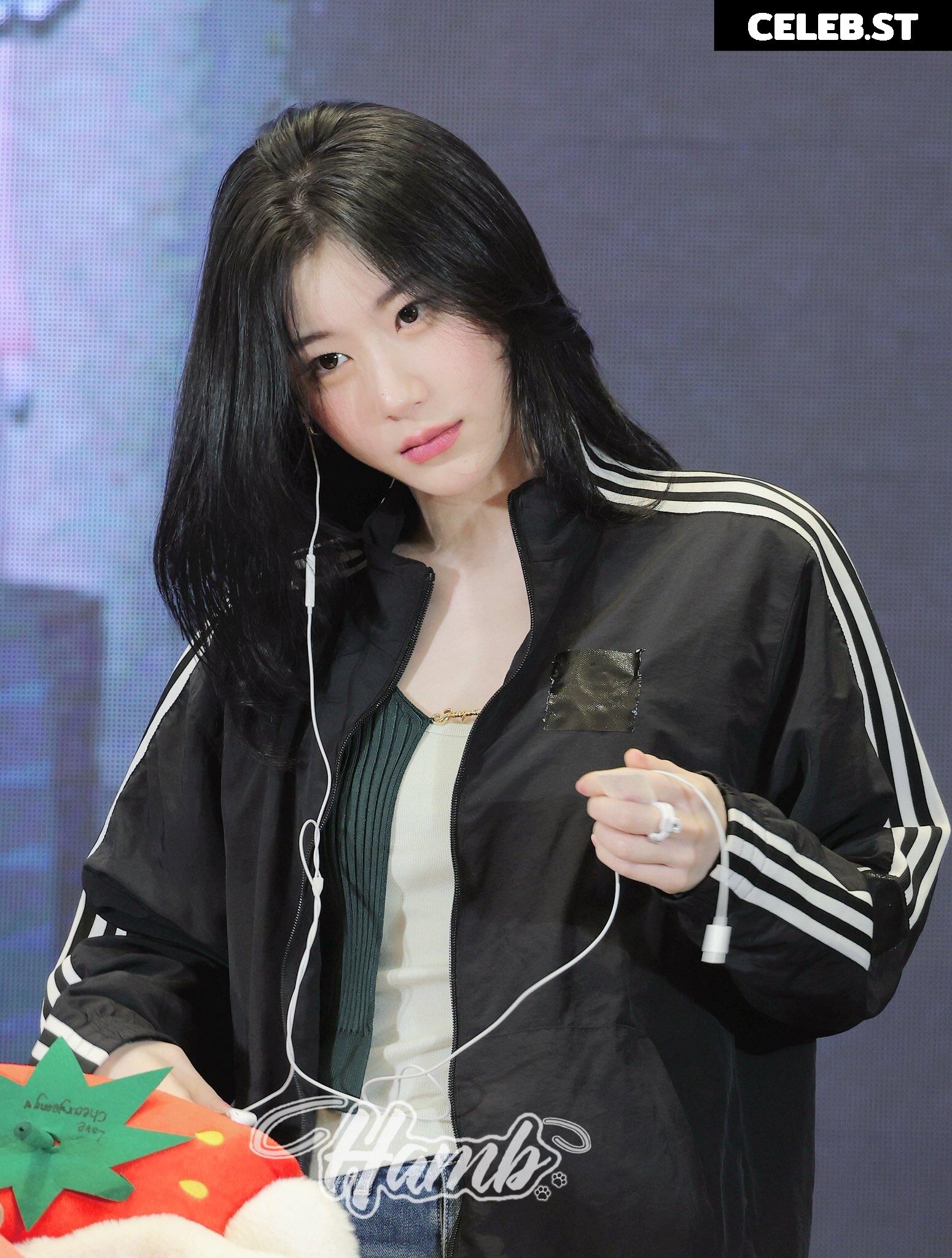 Chaeryeong - ITZY (채령) Image 23554438