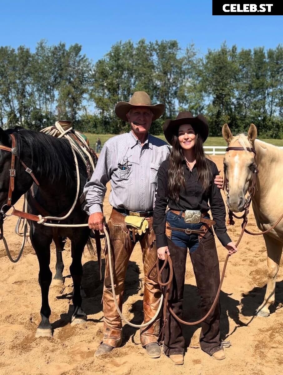 Kacey Musgraves Image 23554798
