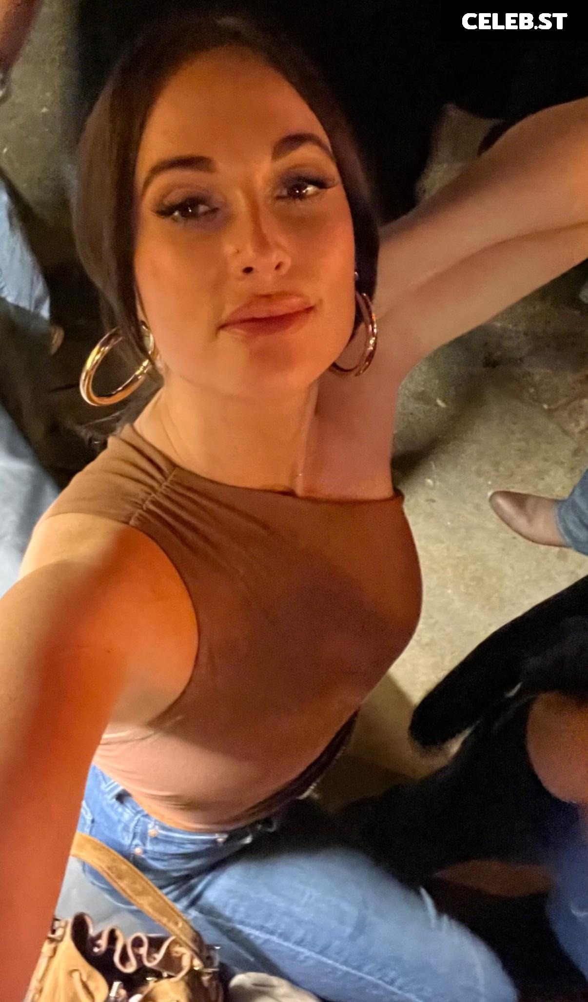 Kacey Musgraves Image 23554779
