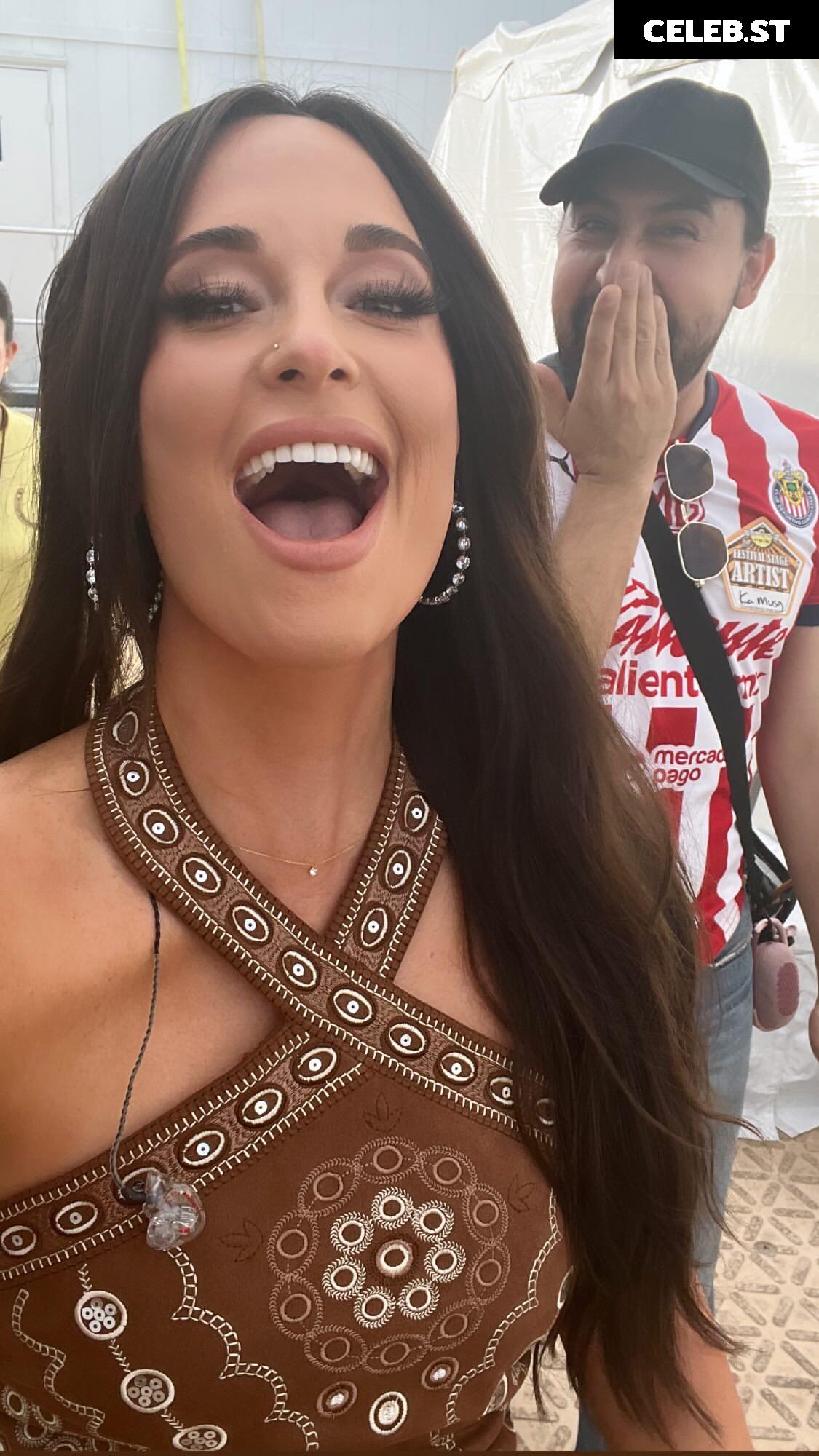 Kacey Musgraves Image 23554778