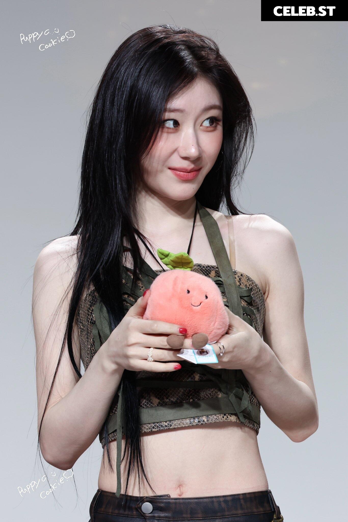 Chaeryeong - ITZY (채령) Image 23554387