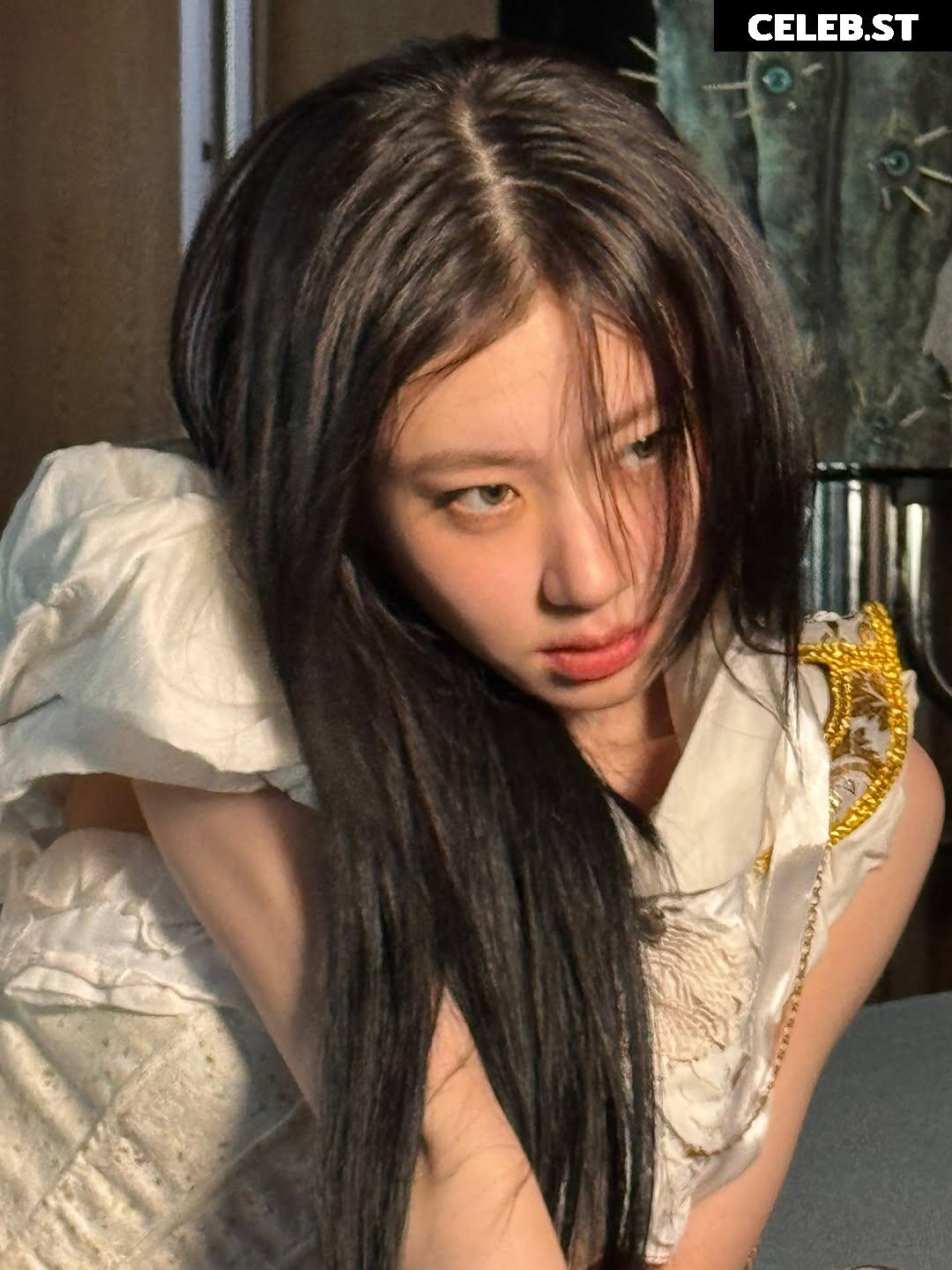 Chaeryeong - ITZY (채령) Image 23554364