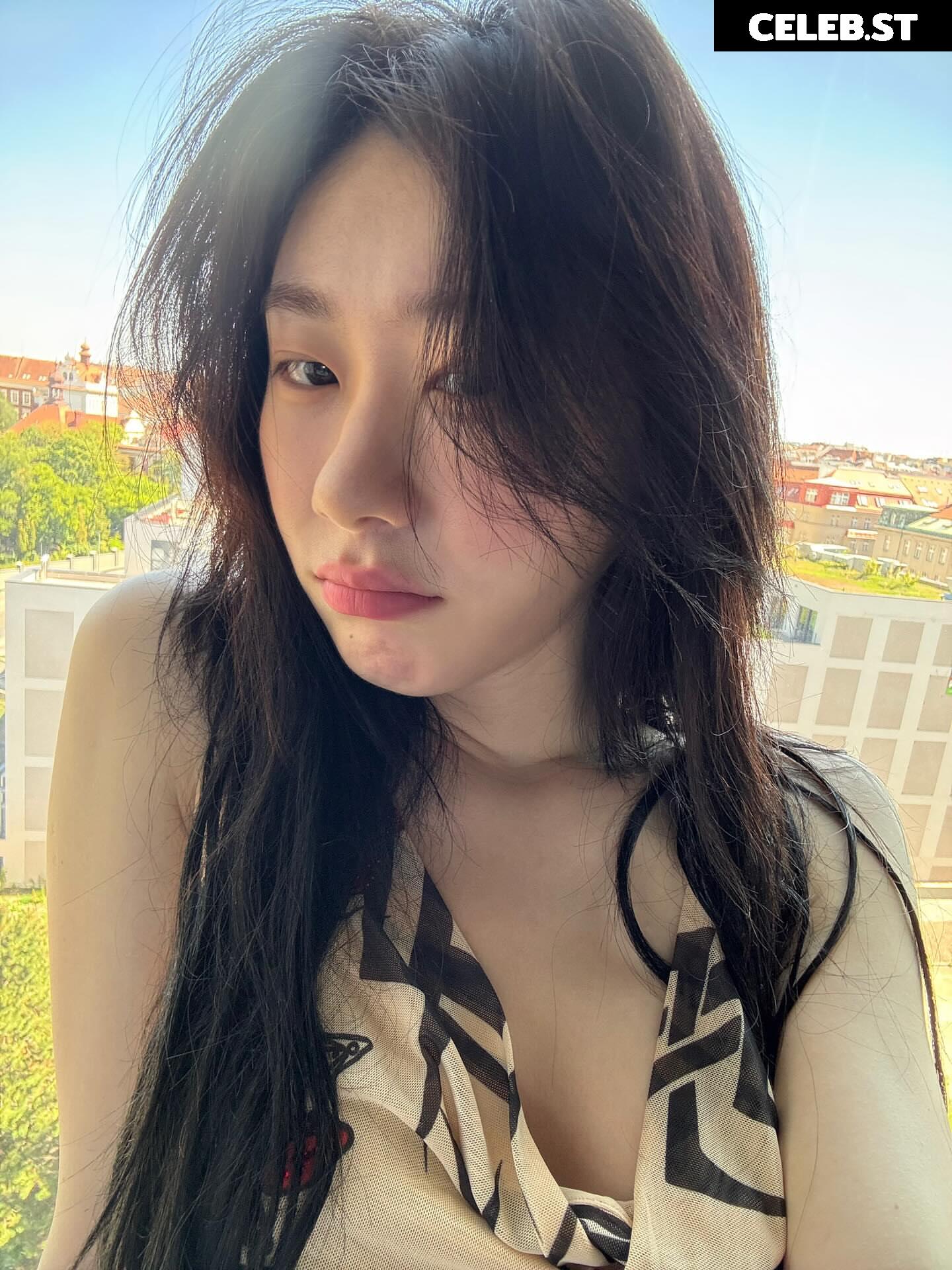 Chaeryeong - ITZY (채령) Image 23554347