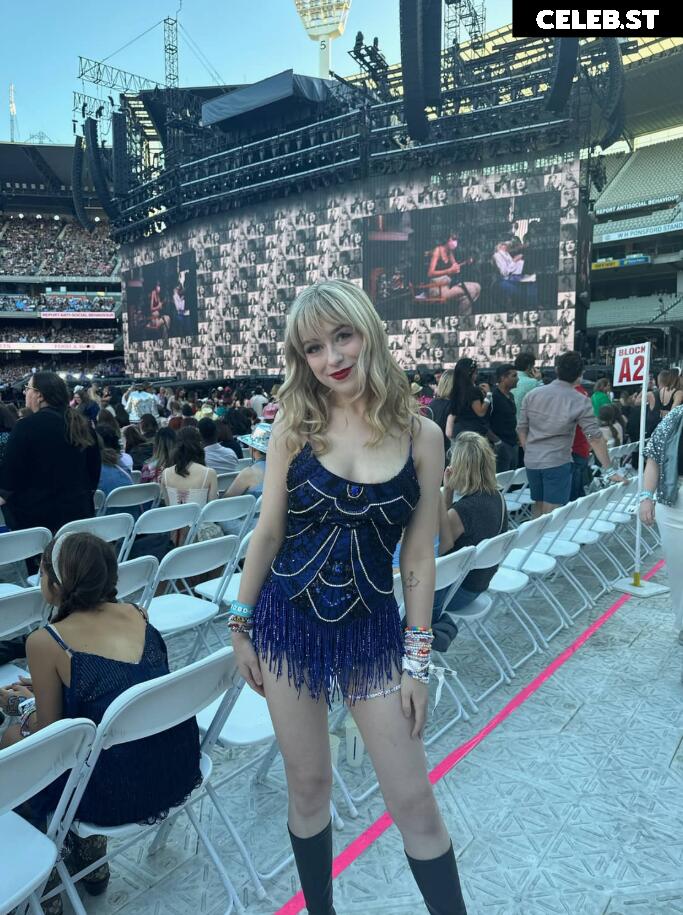 Ashlee Tayla Image 23556232