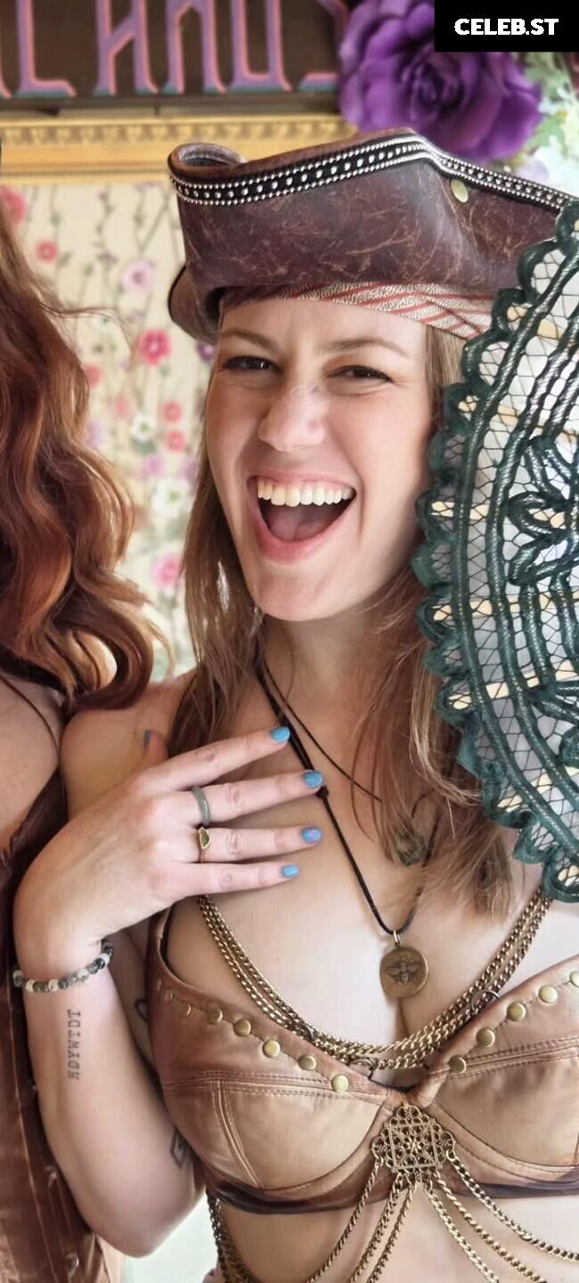 Marisha Ray Image 23551937