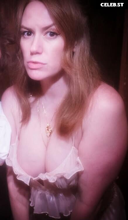 Marisha Ray Image 23551685