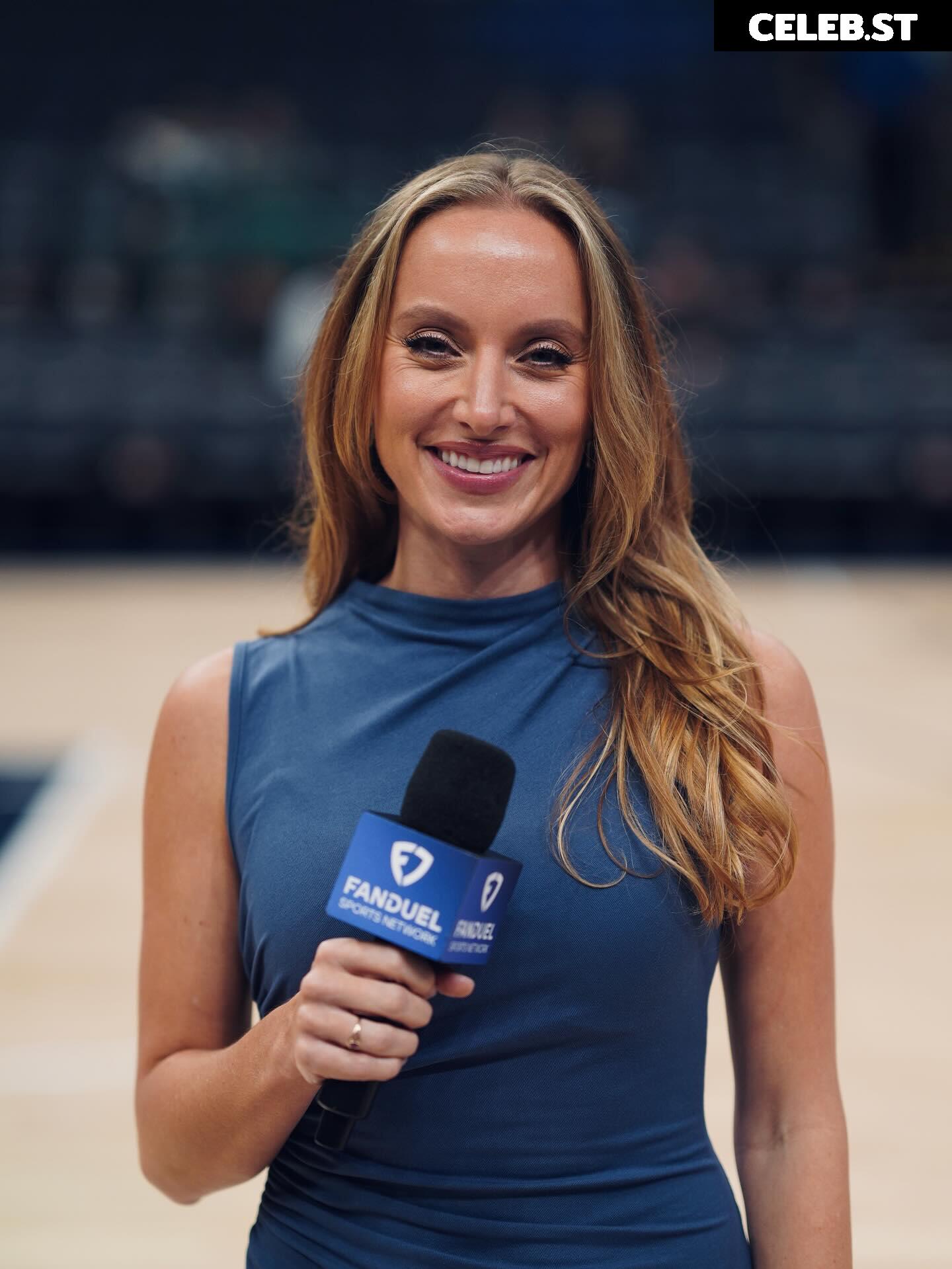 Sports tv hosts/reporters Image 23550569
