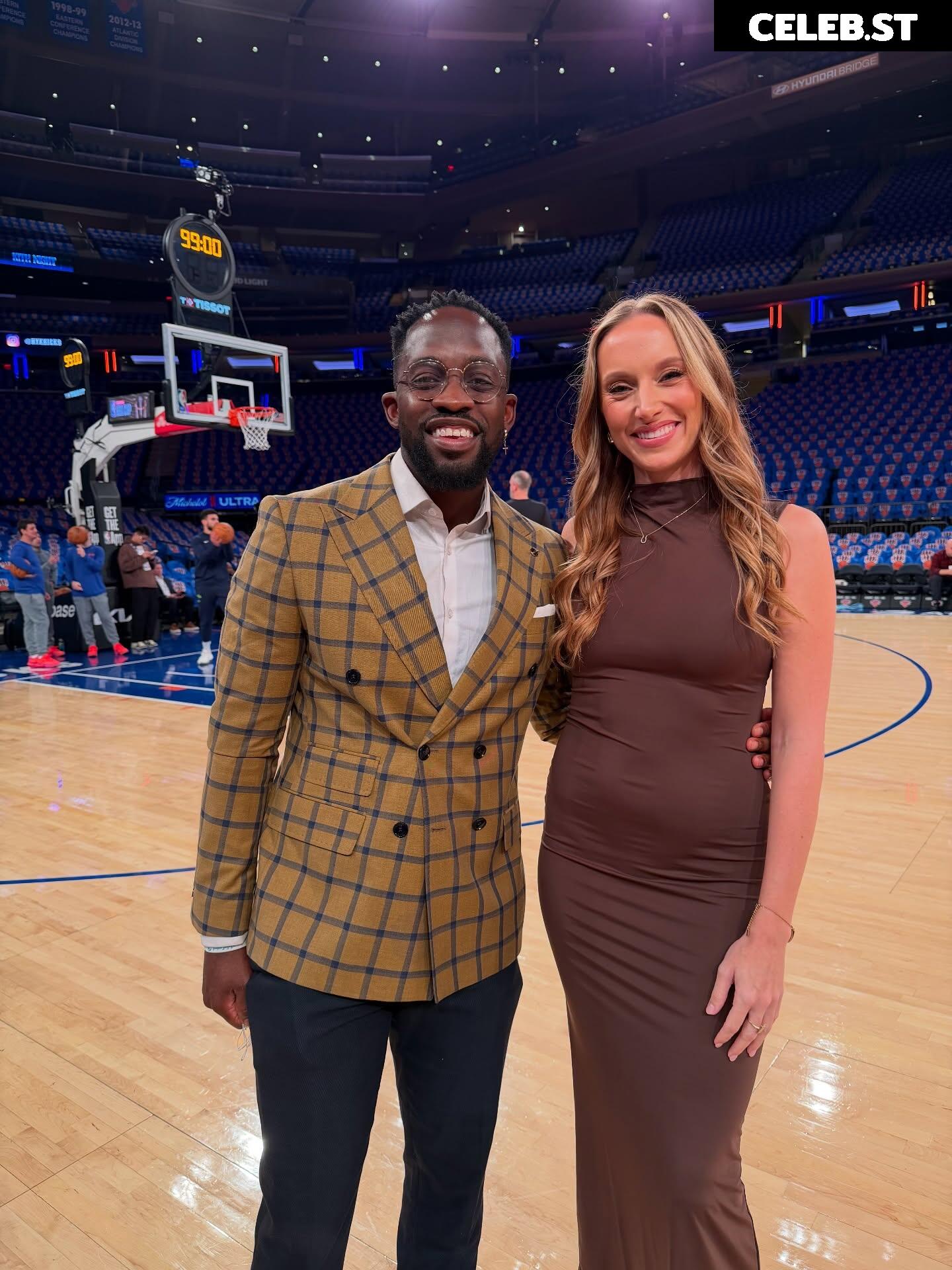 Sports tv hosts/reporters Image 23550574