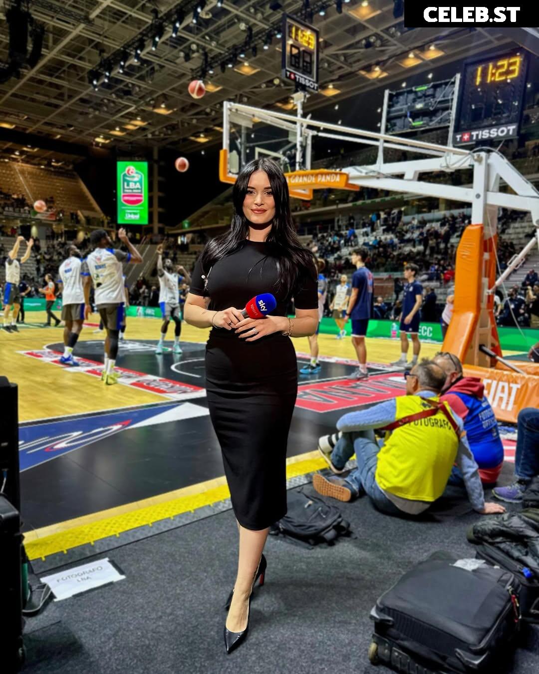 Sports tv hosts/reporters Image 23550604