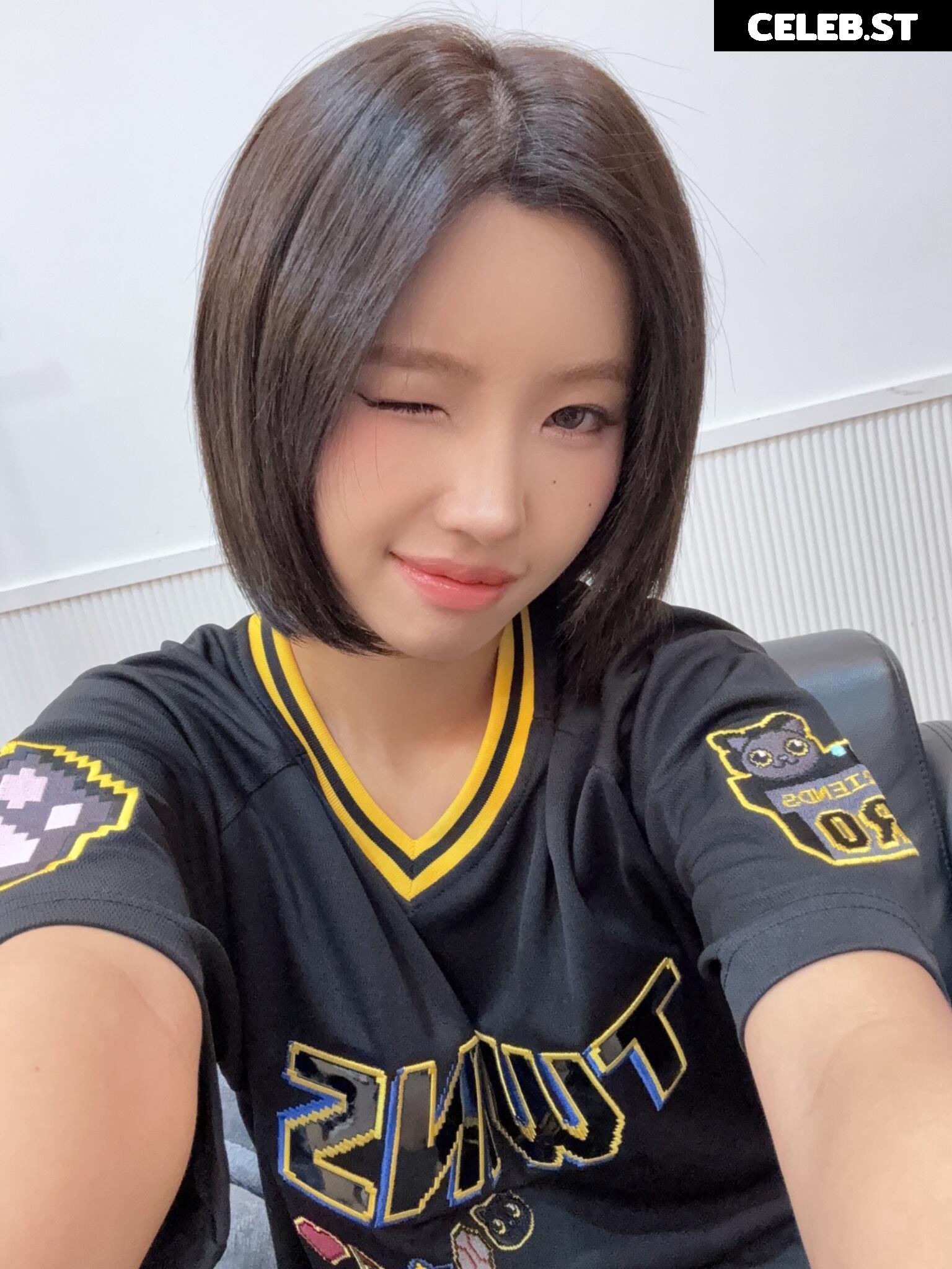 Soyeon / (G)I-IDLE / Kpop Image 23553904