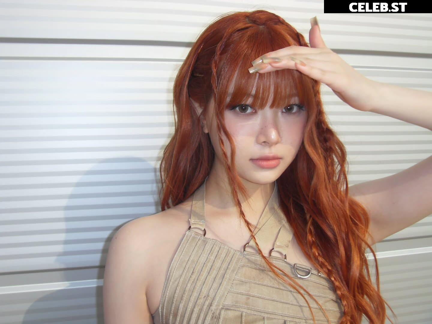 Hong Eunchae 홍은채 | LESSERAFIM Image 23553167