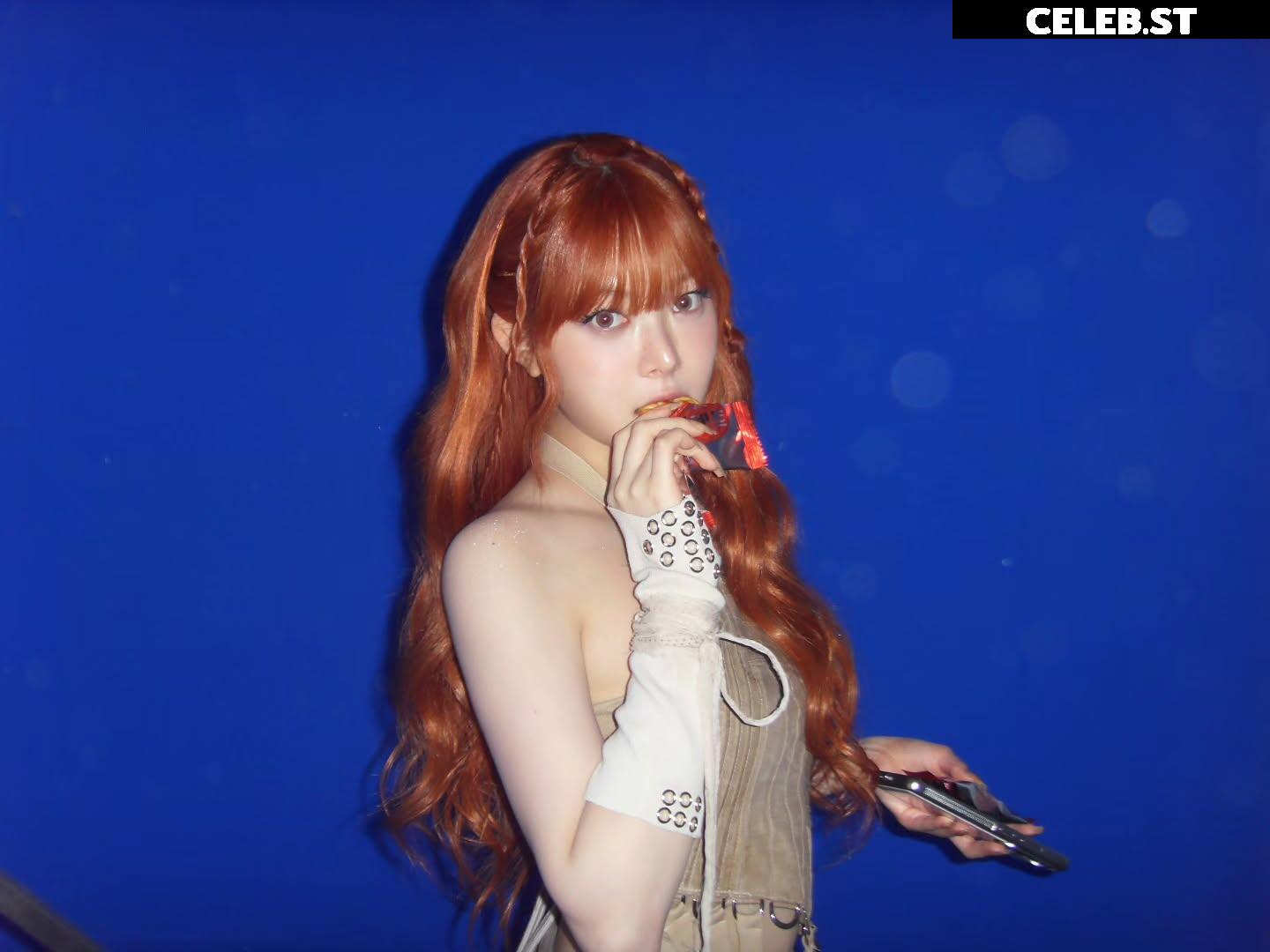 Hong Eunchae 홍은채 | LESSERAFIM Image 23553175