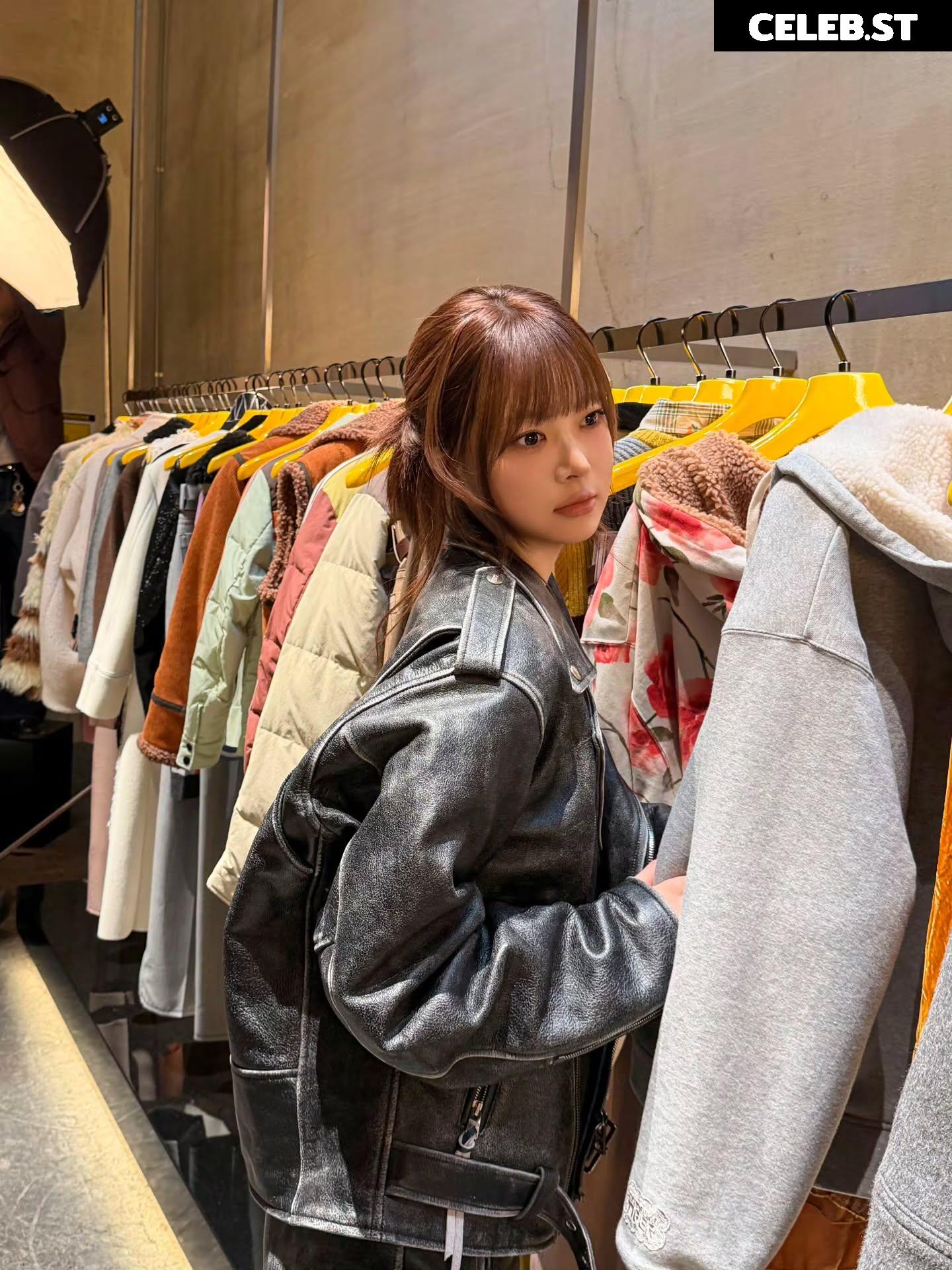 Hong Eunchae 홍은채 | LESSERAFIM Image 23553039