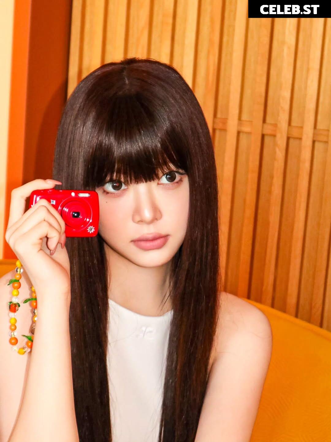 Hong Eunchae 홍은채 | LESSERAFIM Image 23553073