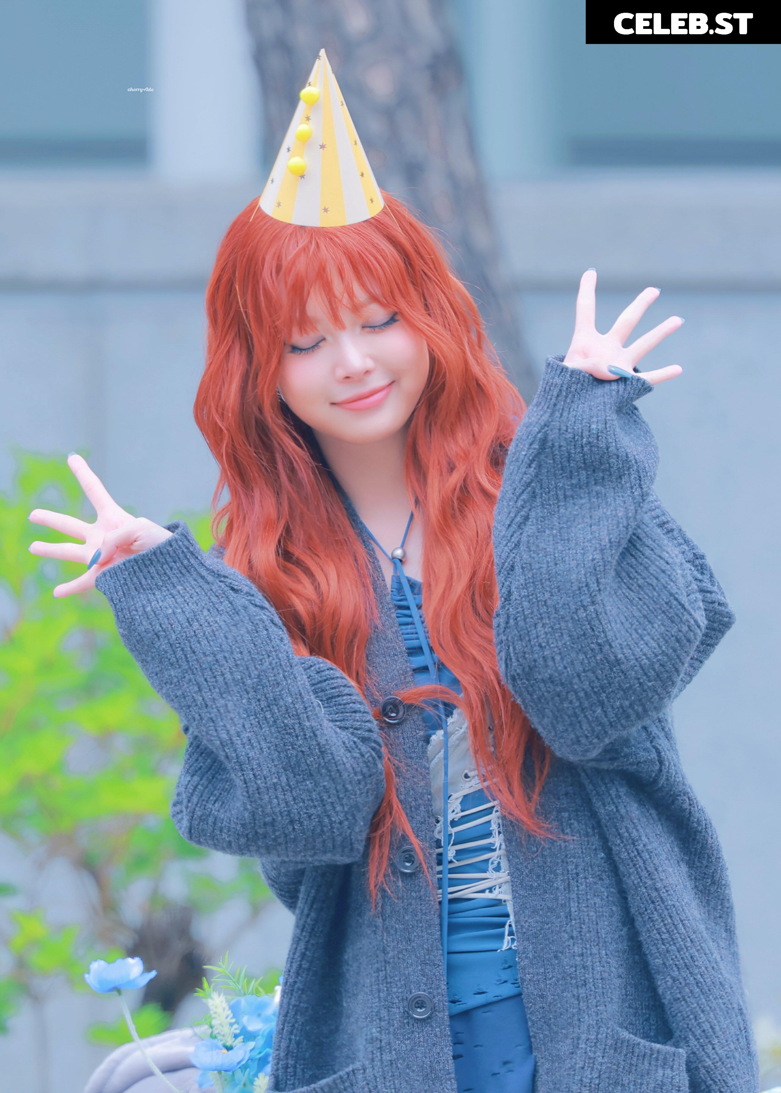 Hong Eunchae 홍은채 | LESSERAFIM Image 23553250
