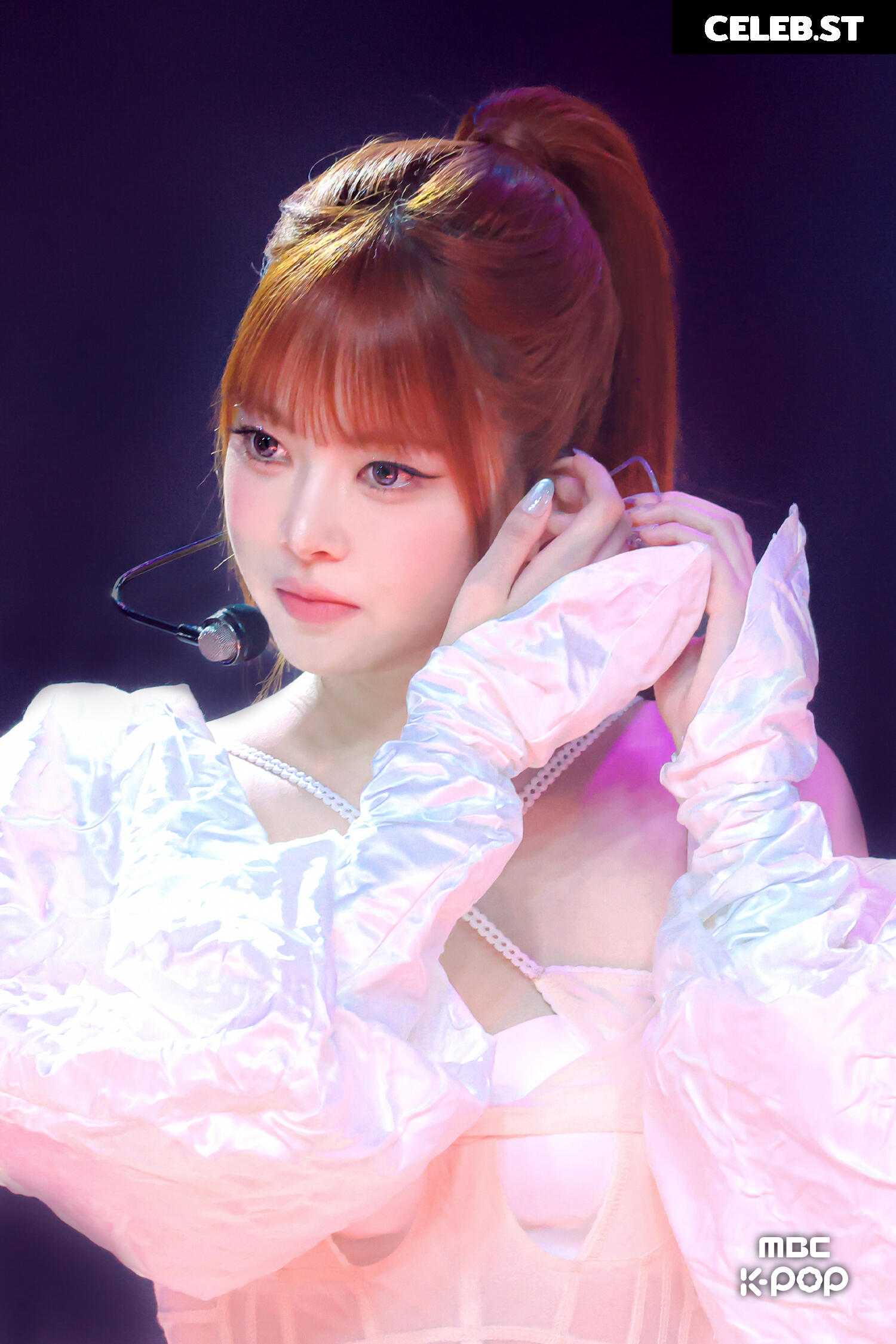 Hong Eunchae 홍은채 | LESSERAFIM Image 23553241