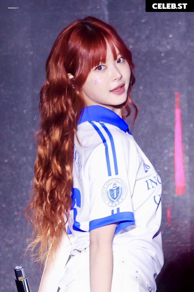 Hong Eunchae 홍은채 | LESSERAFIM Image 23553279