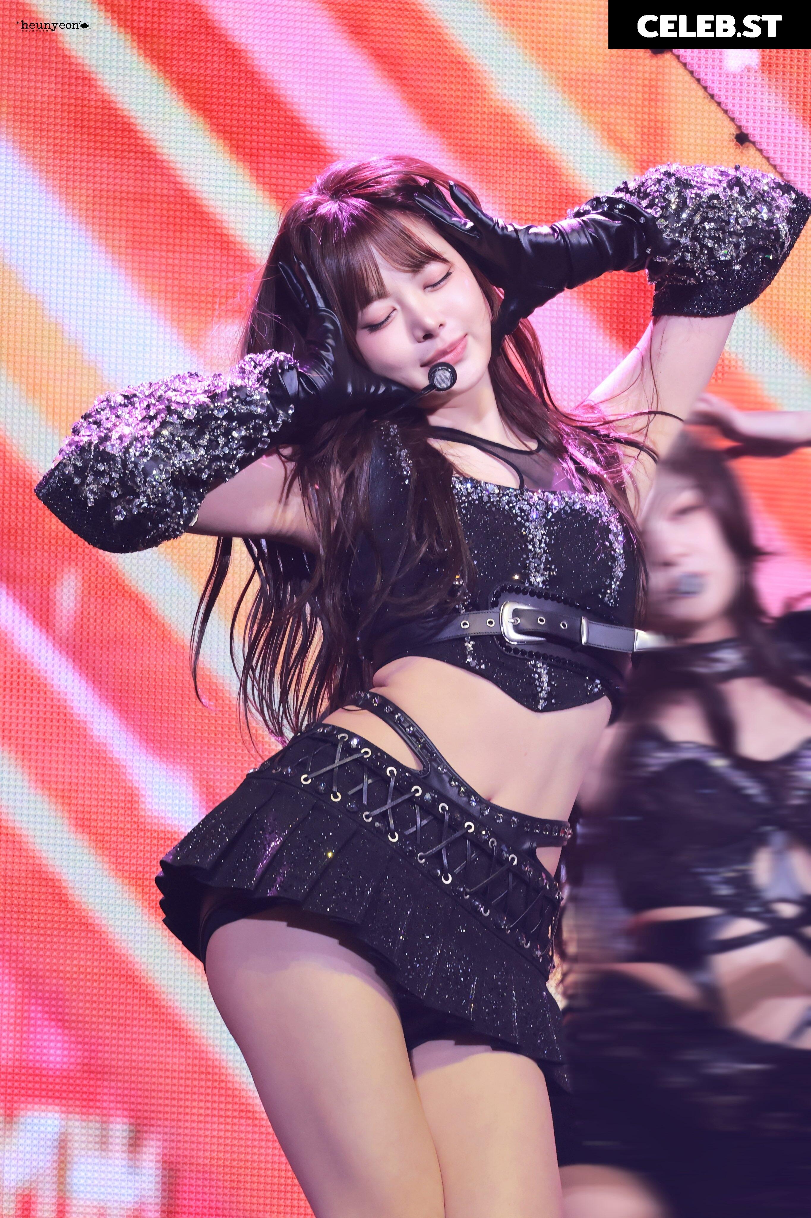 Hong Eunchae 홍은채 | LESSERAFIM Image 23552961
