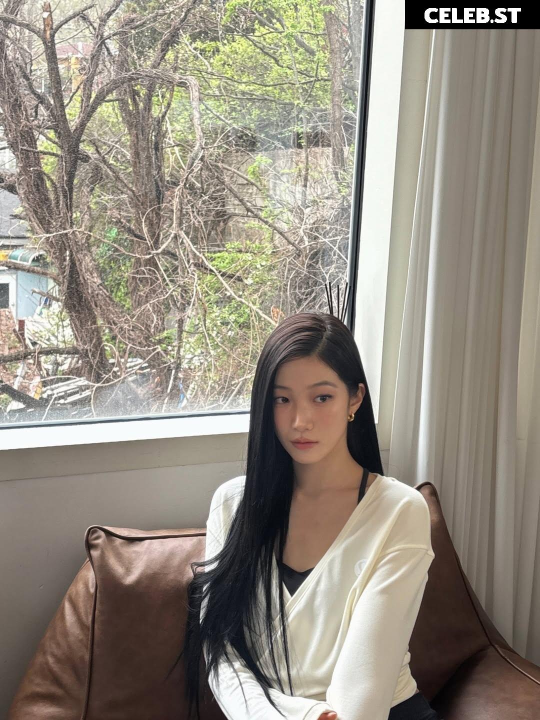 Kazuha Nakamura 中村 一葉 | LESSERAFIM Image 23552820