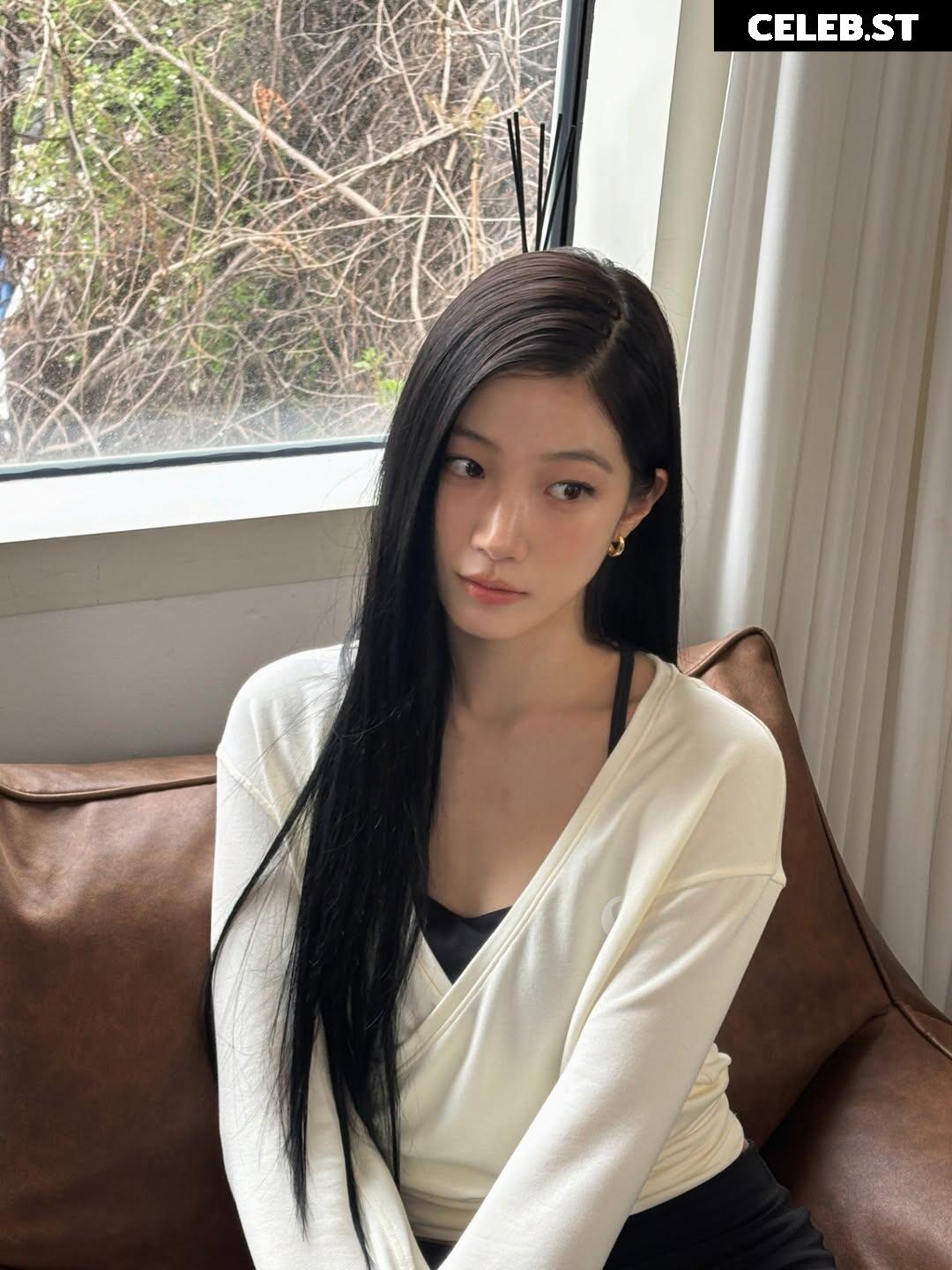 Kazuha Nakamura 中村 一葉 | LESSERAFIM Image 23552819