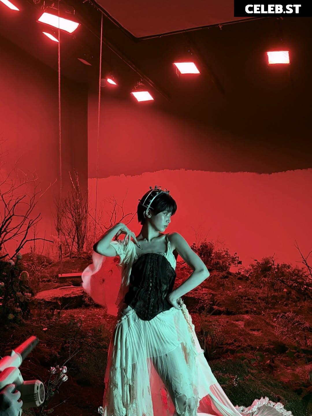 Kazuha Nakamura 中村 一葉 | LESSERAFIM Image 23552839