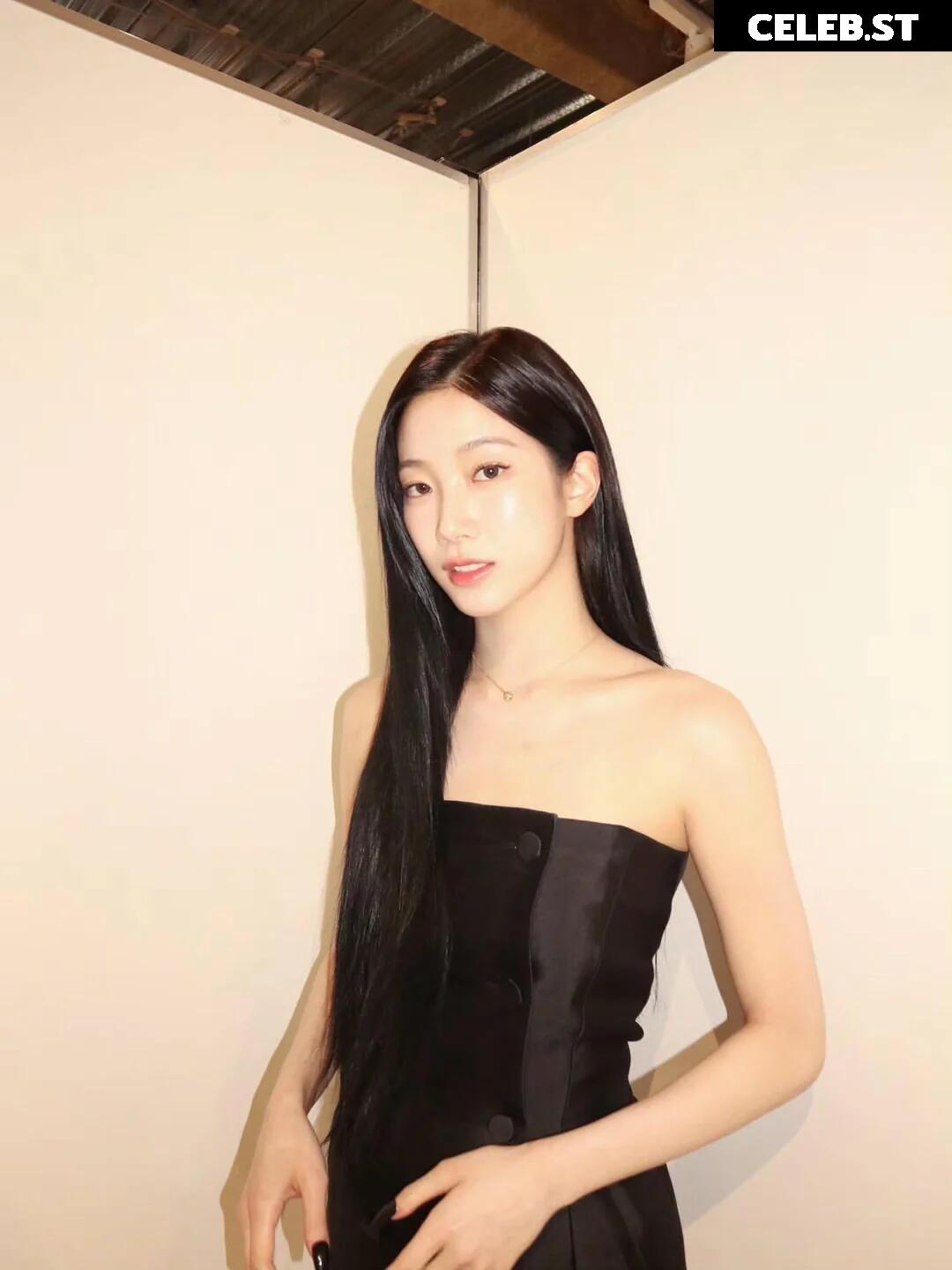 Kazuha Nakamura 中村 一葉 | LESSERAFIM Image 23552593