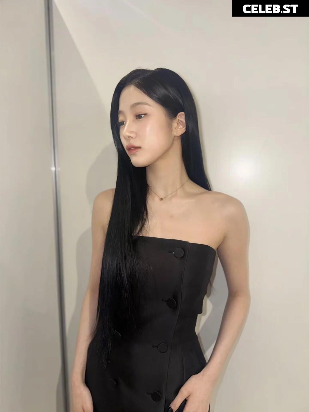 Kazuha Nakamura 中村 一葉 | LESSERAFIM Image 23552594