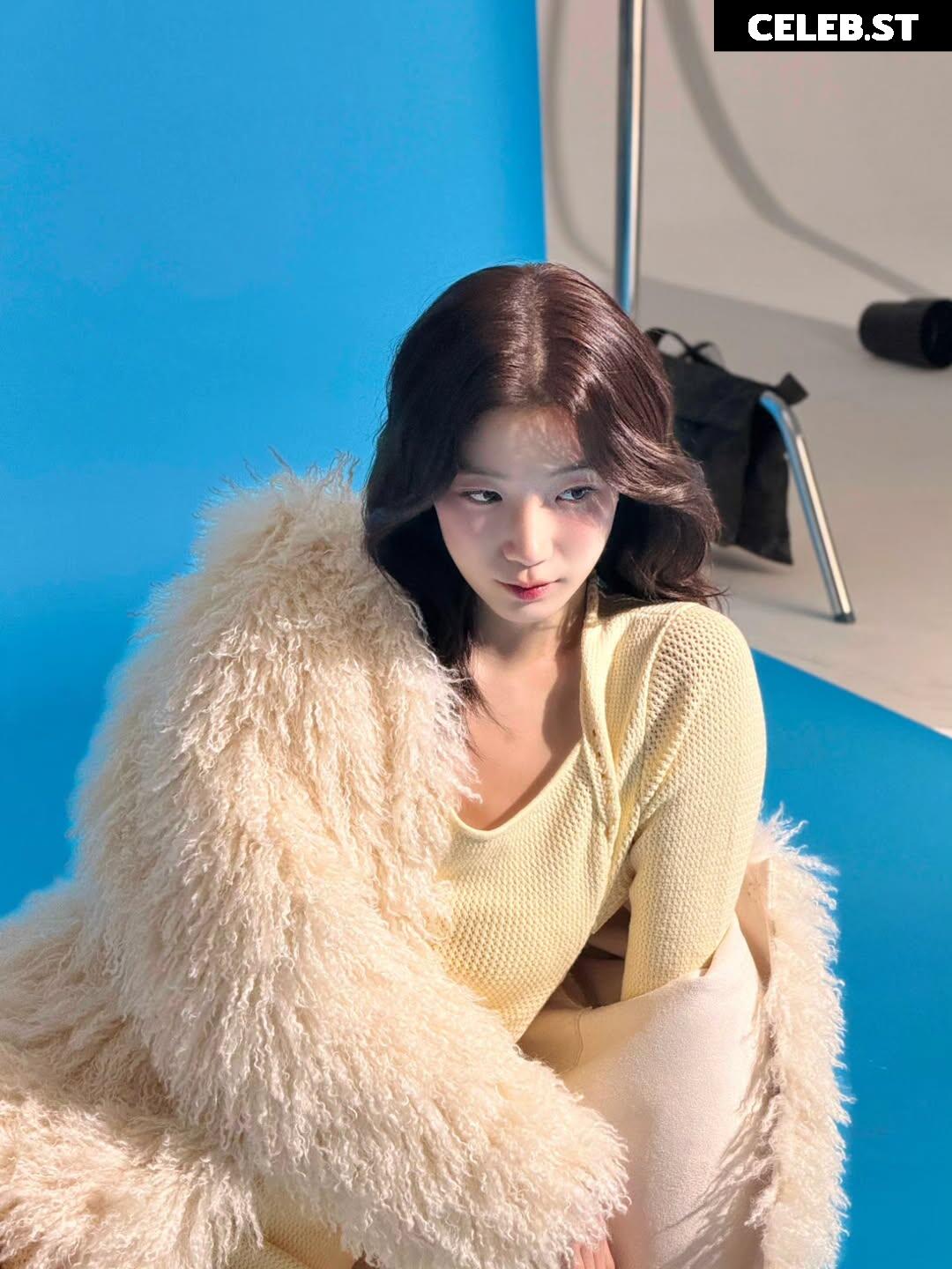 Kazuha Nakamura 中村 一葉 | LESSERAFIM Image 23552563
