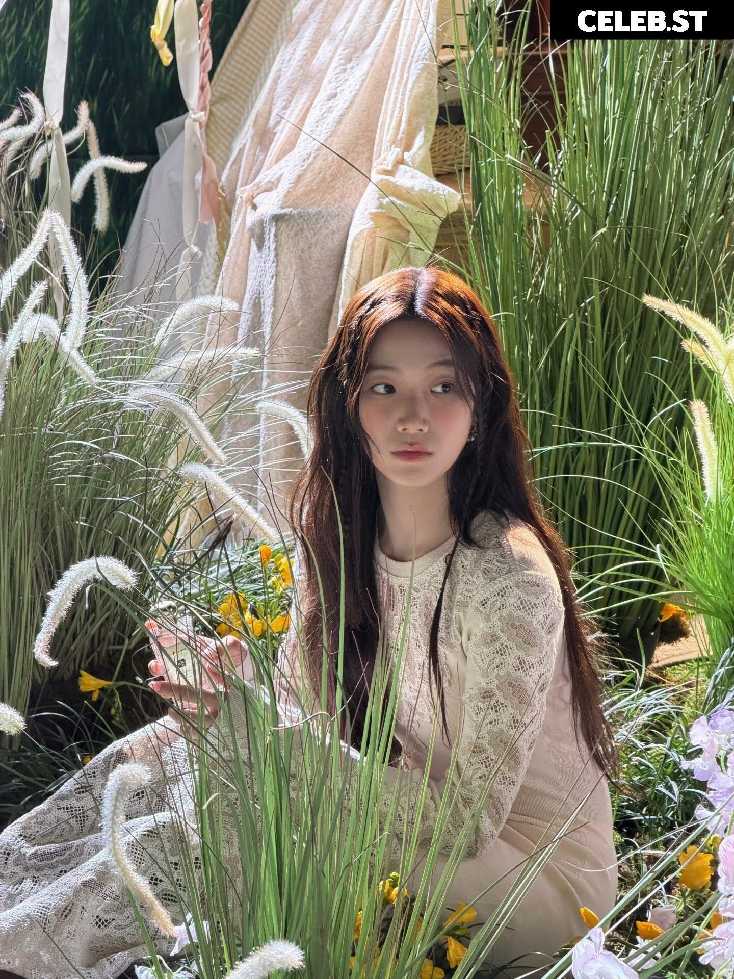 Kazuha Nakamura 中村 一葉 | LESSERAFIM Image 23552546