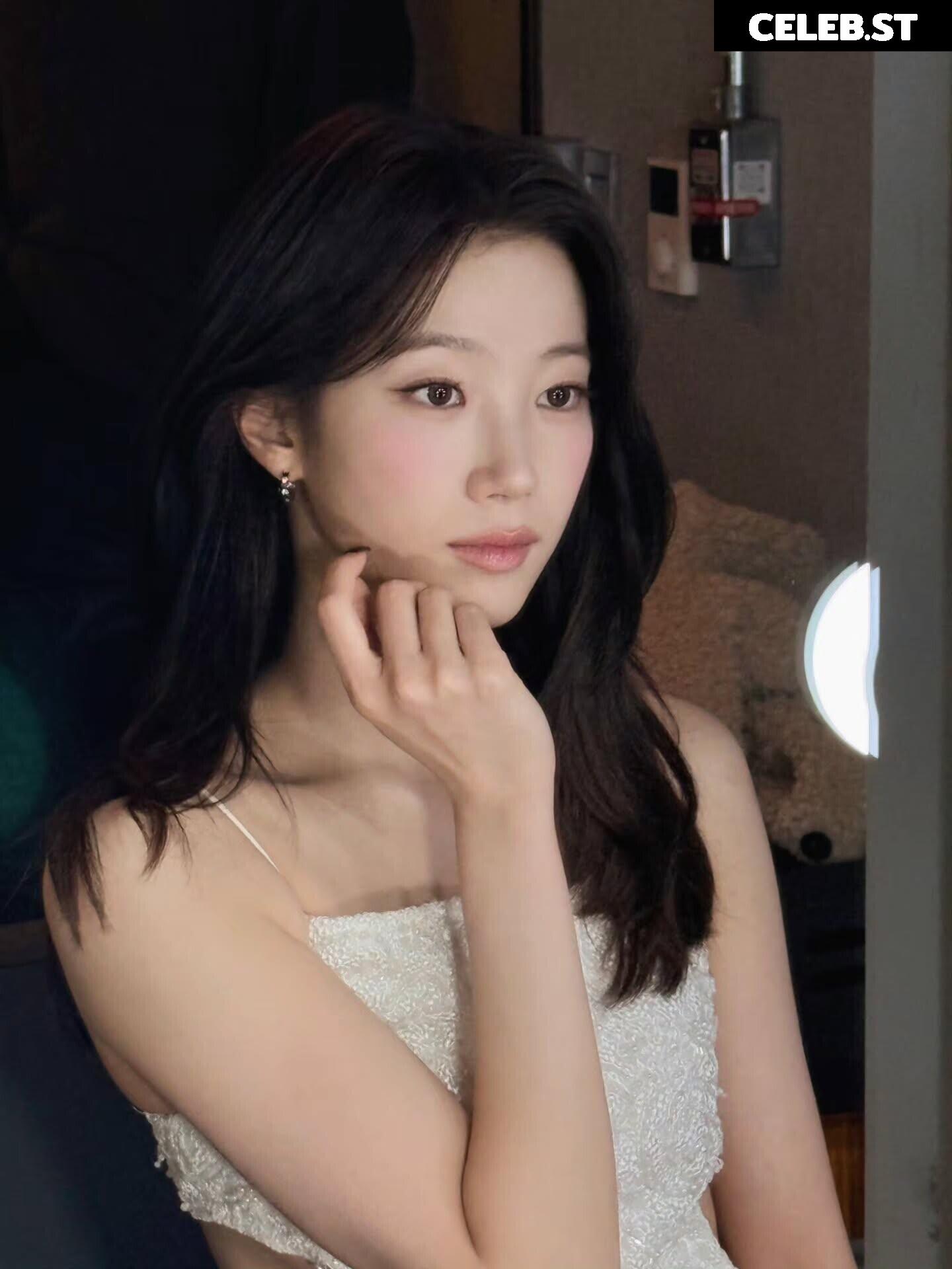 Kazuha Nakamura 中村 一葉 | LESSERAFIM Image 23552427
