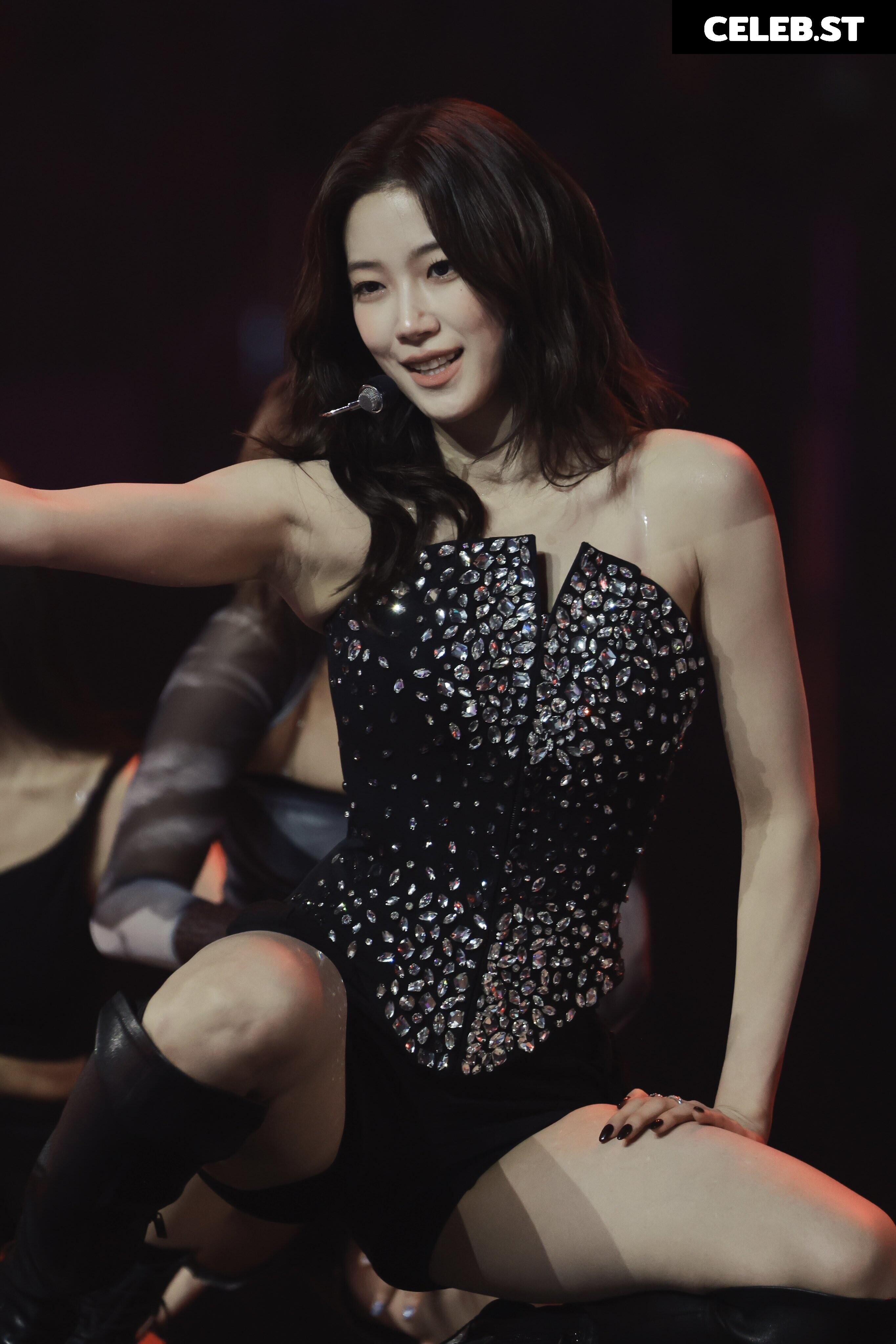 Kazuha Nakamura 中村 一葉 | LESSERAFIM Image 23552409