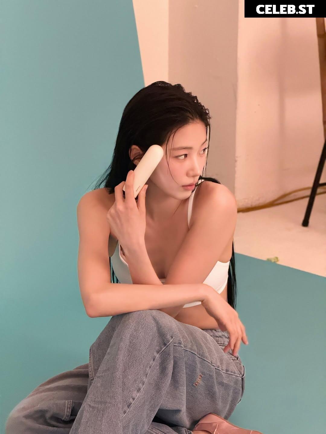 Kazuha Nakamura 中村 一葉 | LESSERAFIM Image 23552780