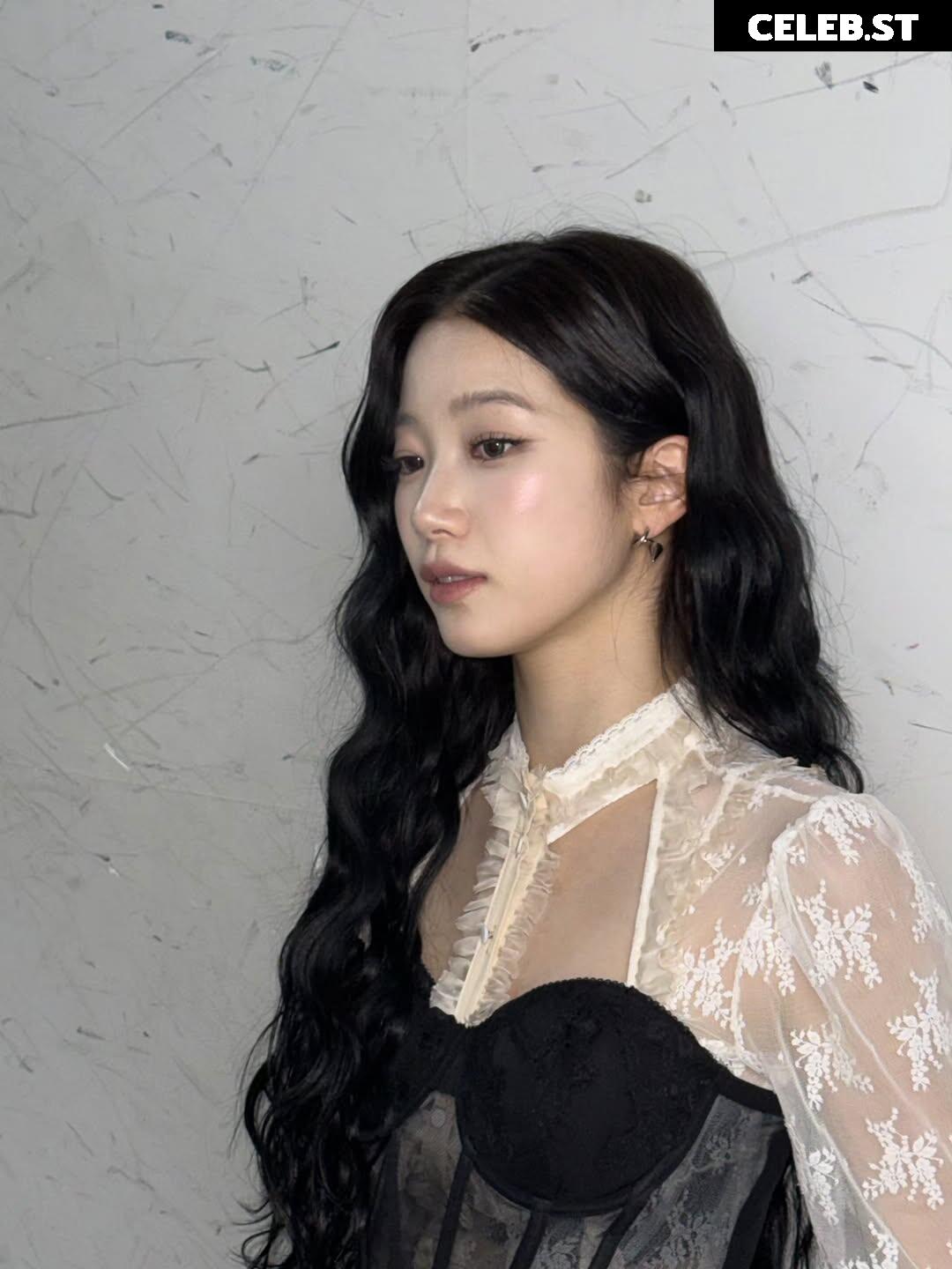 Kazuha Nakamura 中村 一葉 | LESSERAFIM Image 23552723