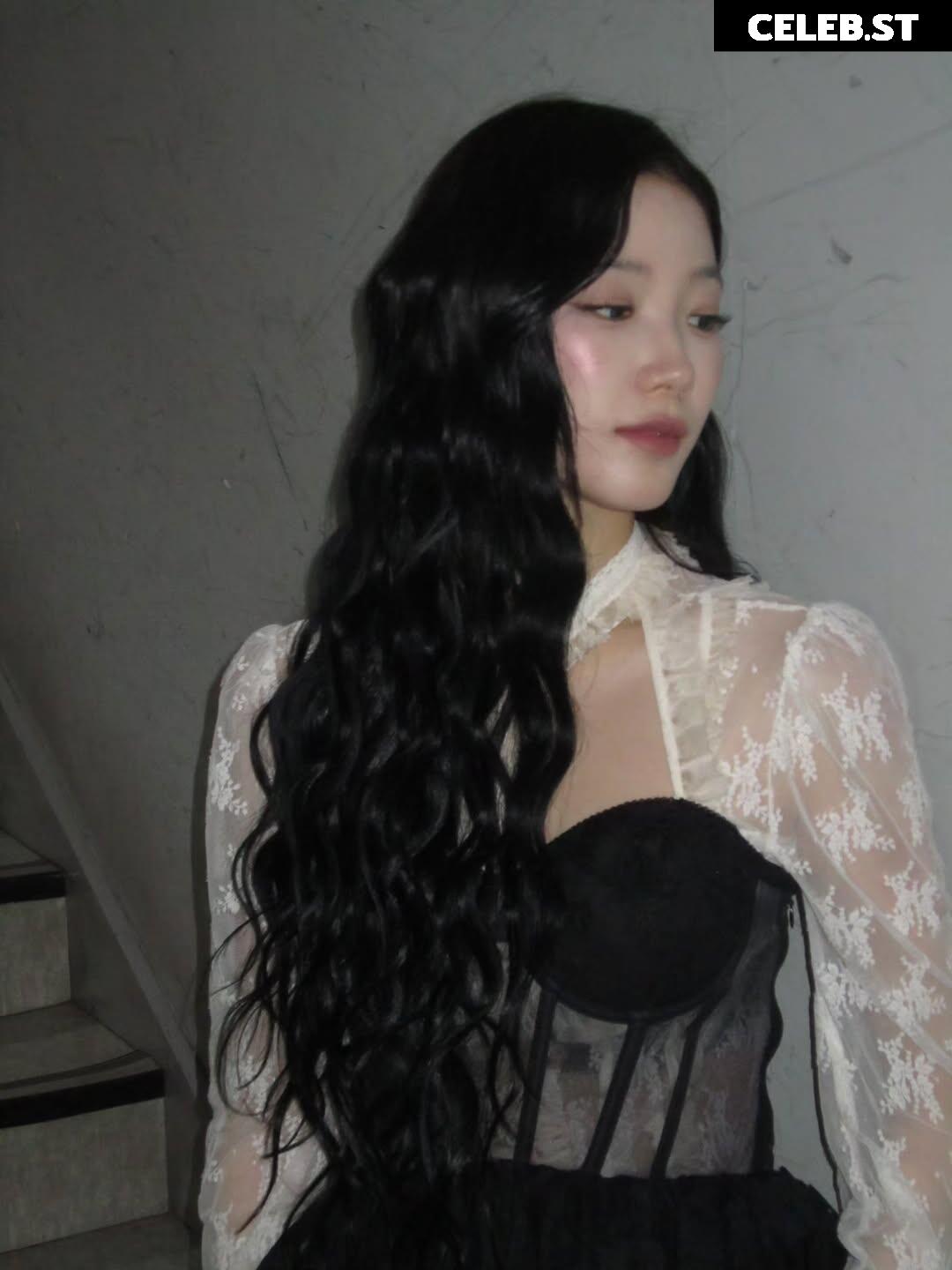 Kazuha Nakamura 中村 一葉 | LESSERAFIM Image 23552713