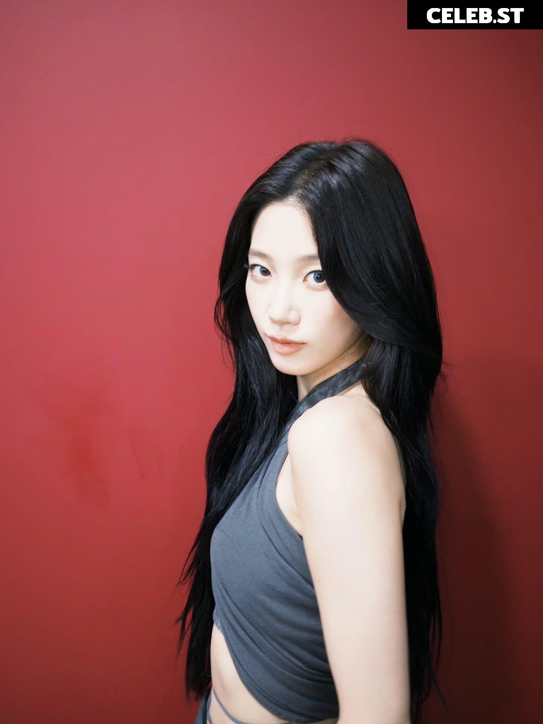 Kazuha Nakamura 中村 一葉 | LESSERAFIM Image 23552731
