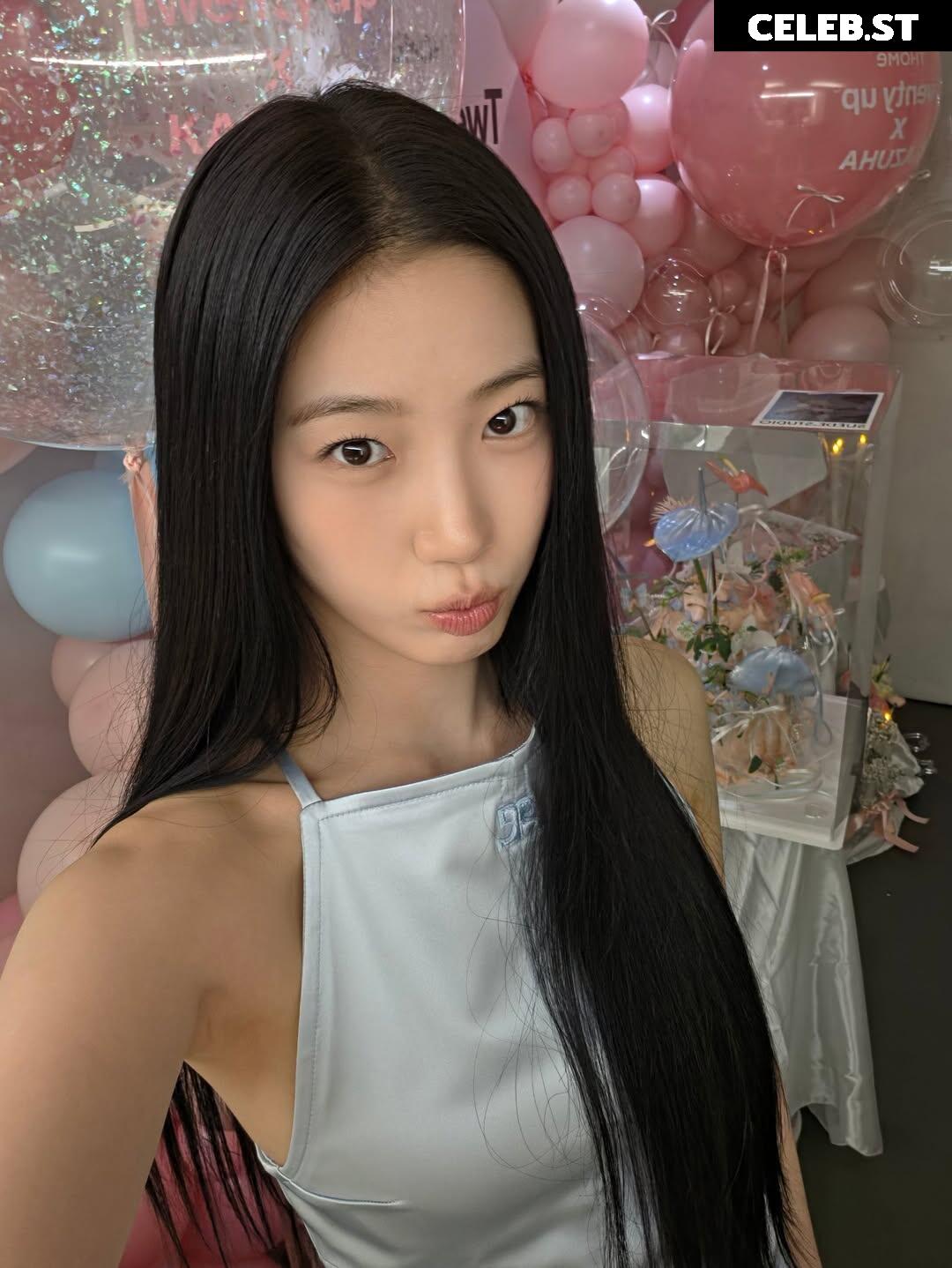 Kazuha Nakamura 中村 一葉 | LESSERAFIM Image 23552769
