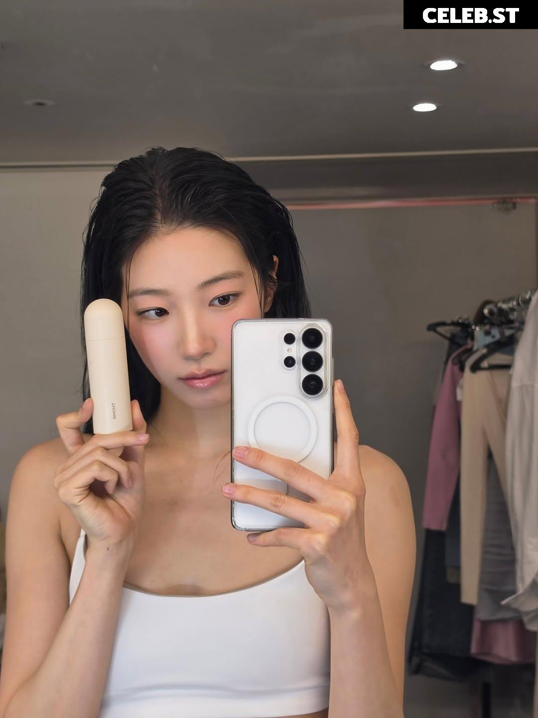 Kazuha Nakamura 中村 一葉 | LESSERAFIM Image 23552778