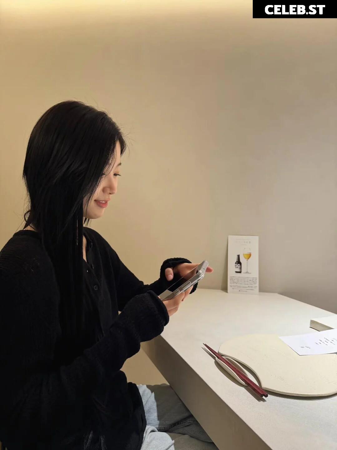 Kazuha Nakamura 中村 一葉 | LESSERAFIM Image 23552611