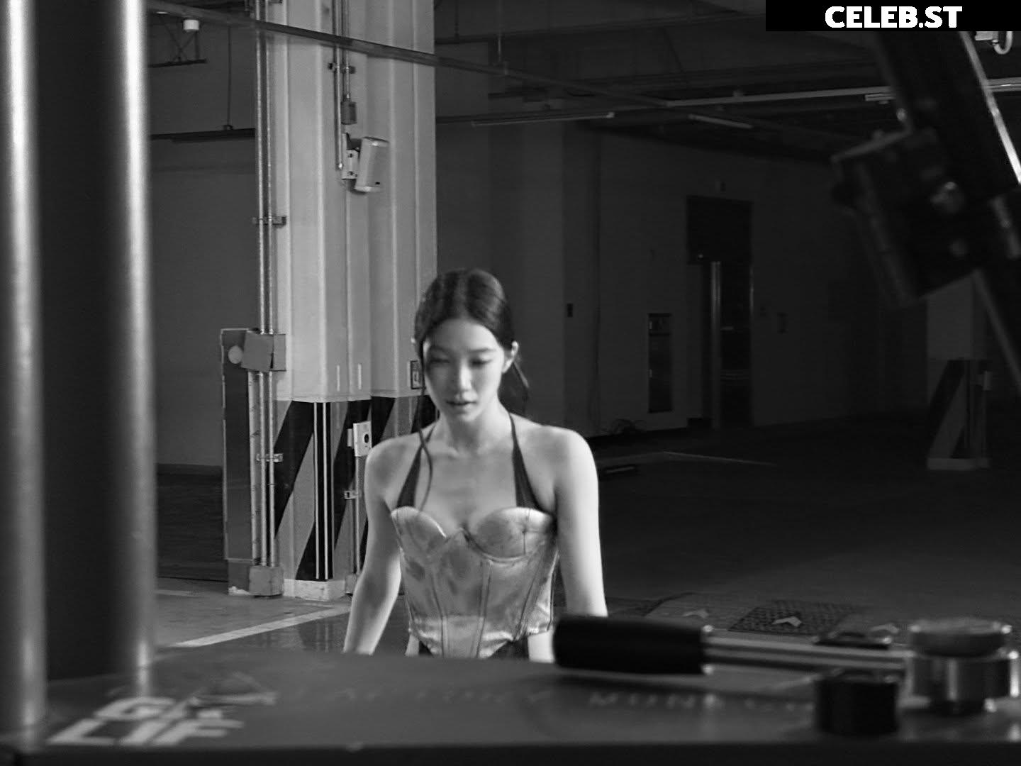 Kazuha Nakamura 中村 一葉 | LESSERAFIM Image 23552648