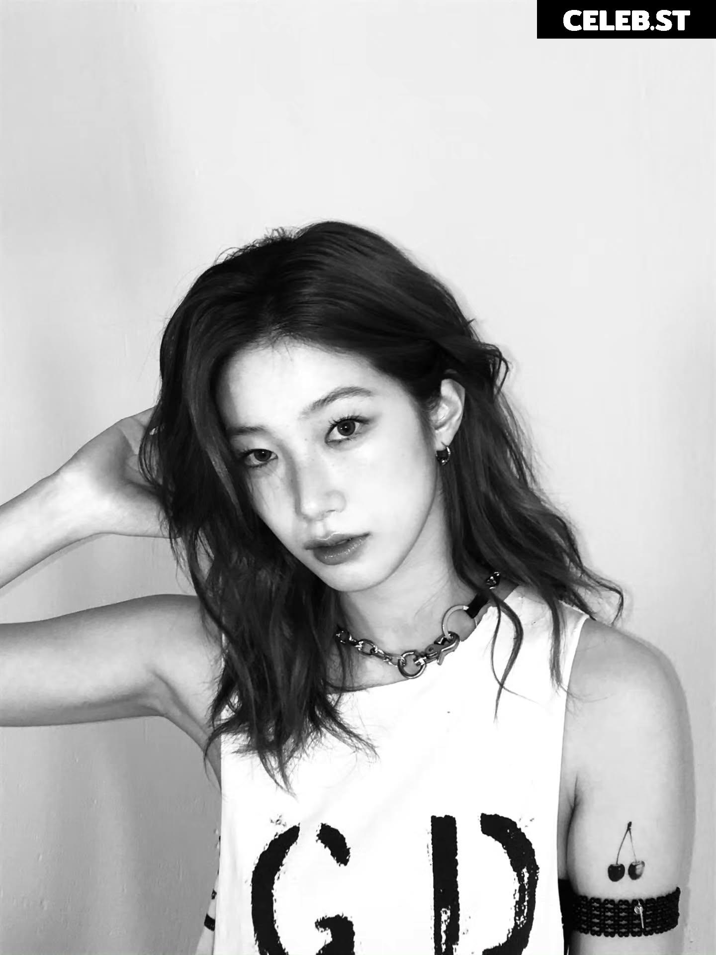 Kazuha Nakamura 中村 一葉 | LESSERAFIM Image 23552157