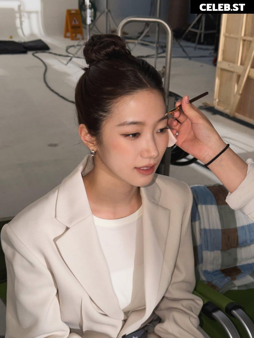Kazuha Nakamura 中村 一葉 | LESSERAFIM Image 23552267