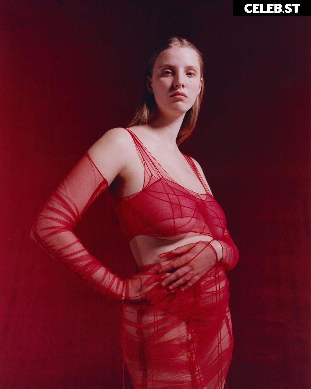 Eliza Goldsmith Image 23576381