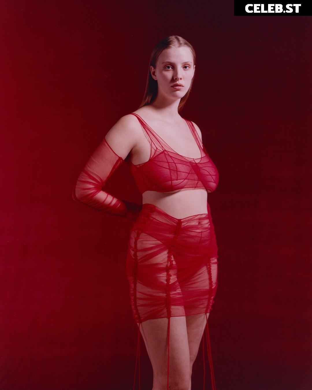 Eliza Goldsmith Image 23576376