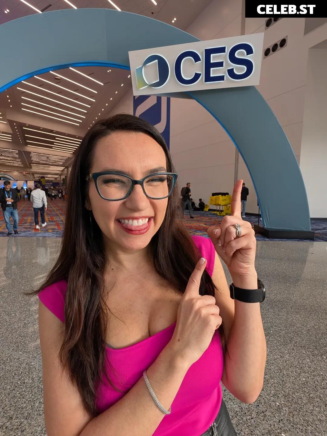 Trisha Hershberger Image 23579696
