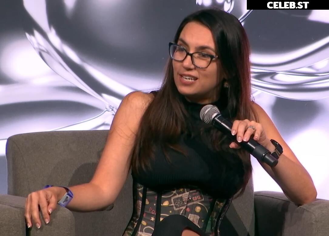 Trisha Hershberger Image 23579679
